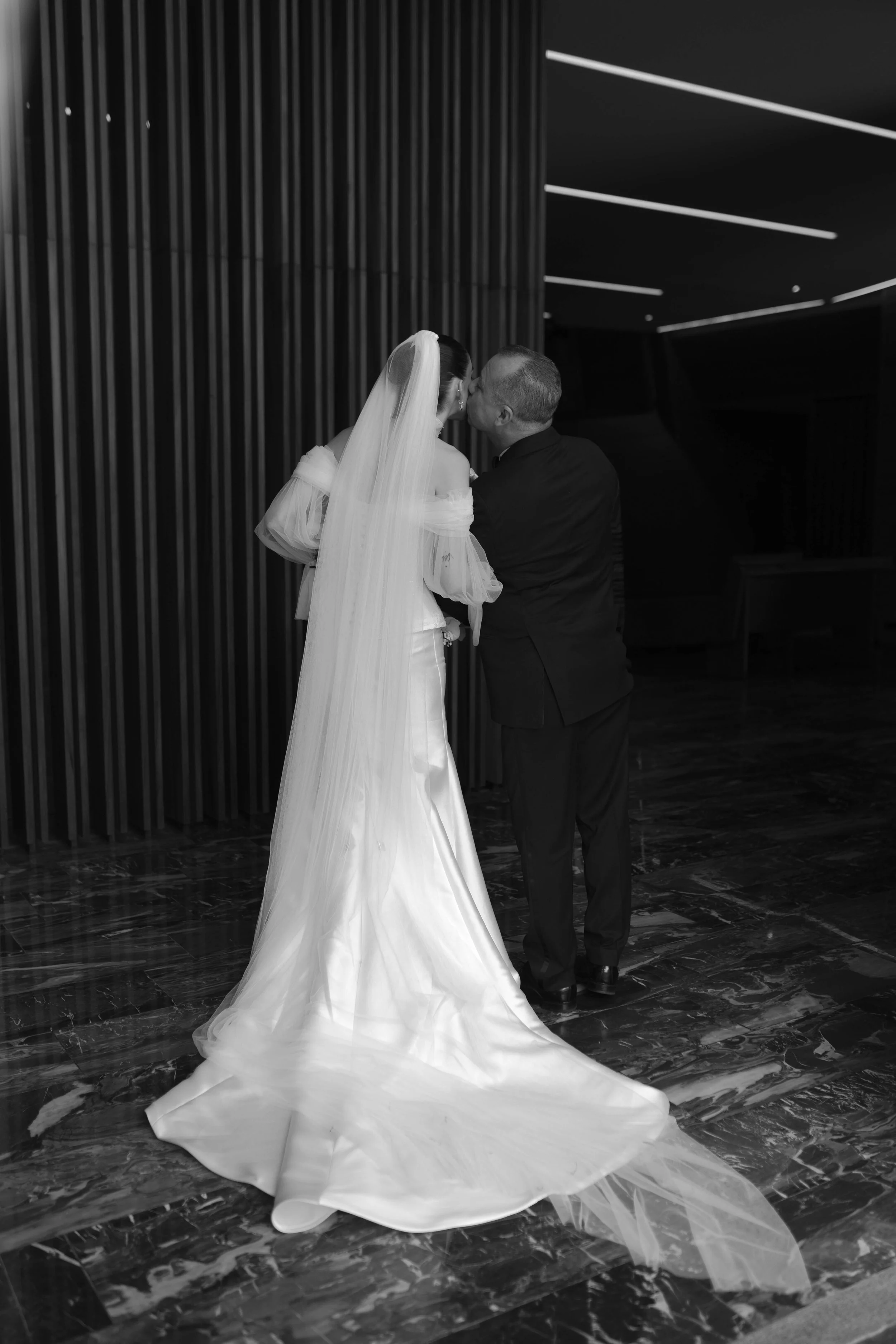 destination-wedding luxury antigua guatemala-documentary-life-weddings38.jpg