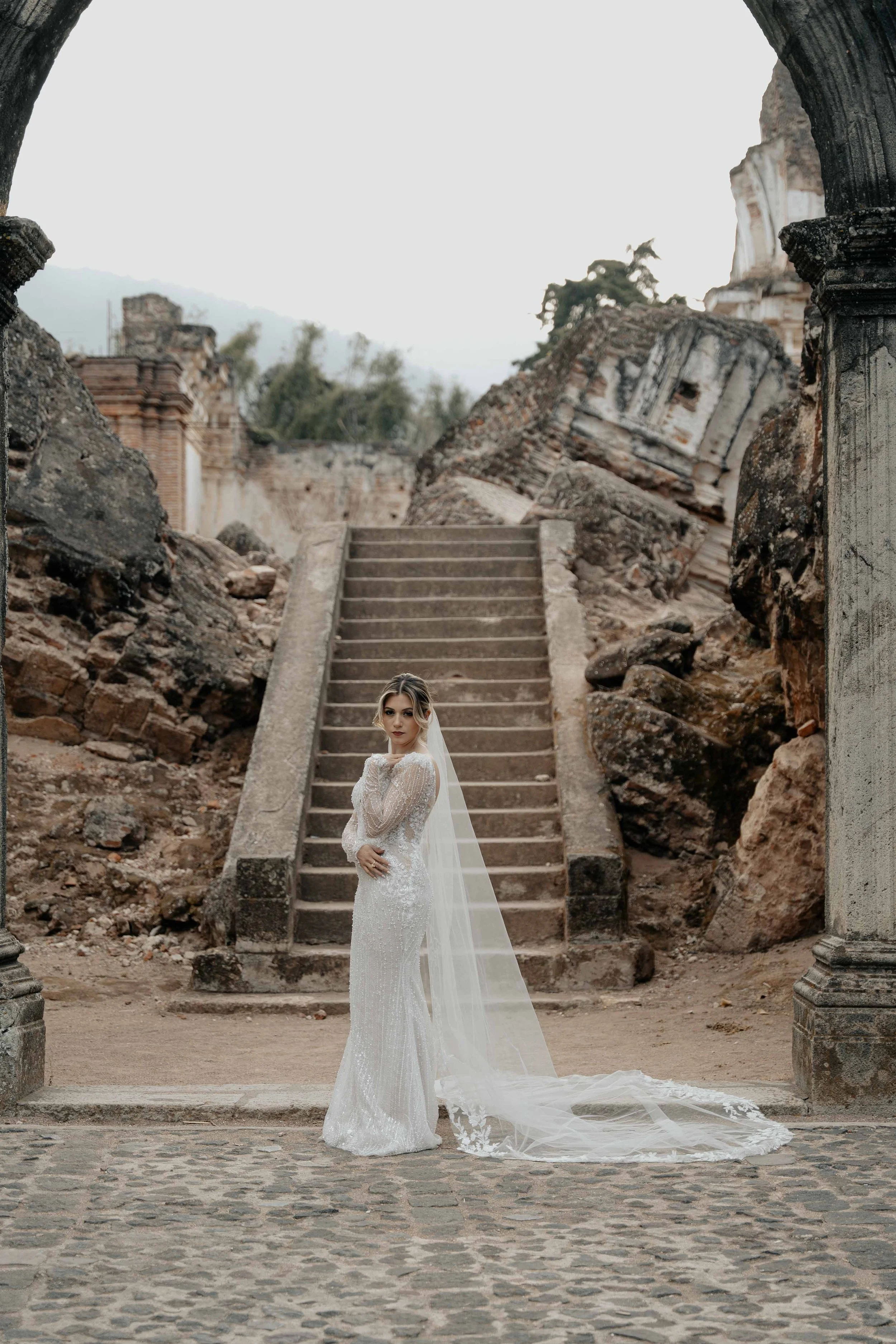 destination-wedding luxury antigua guatemala-documentary-lifeweddingsfilm20.jpg