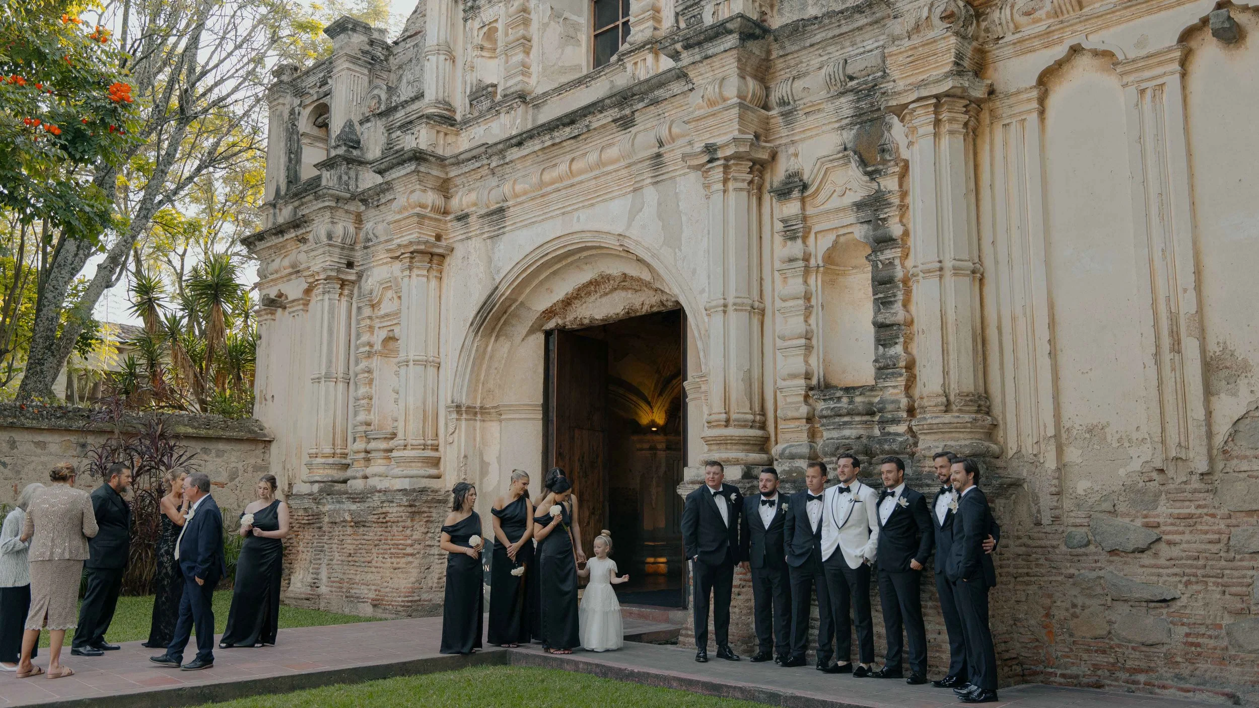 destination-wedding-ruins documentary-antigua-guatemala-life-weddings25.jpg