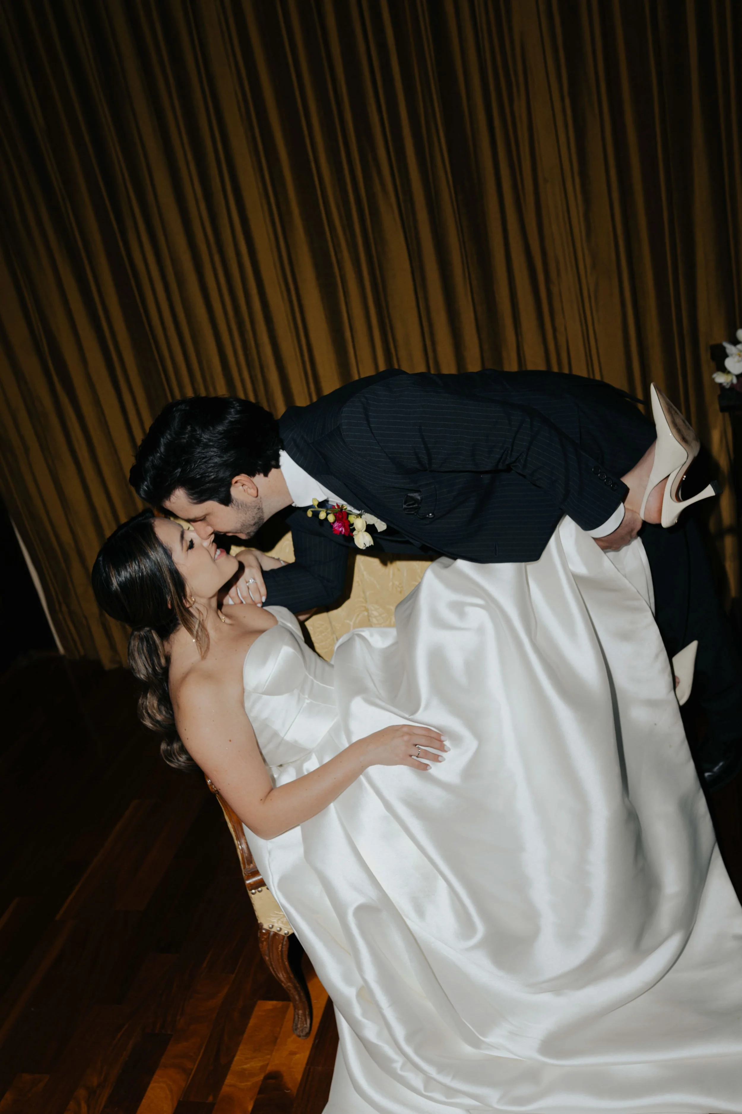 destination-wedding-ruins documentary-antigua-guatemala-life-weddings80.jpg