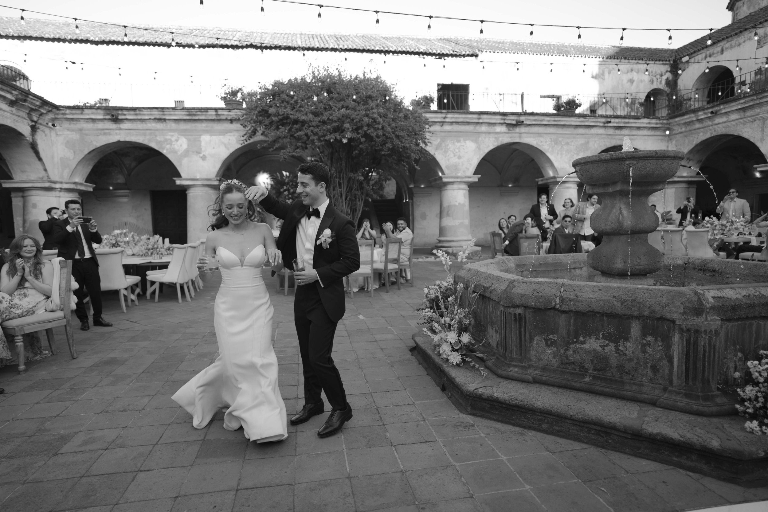 destination-wedding-ruins documentary-antigua-guatemala-life-weddings86.jpg