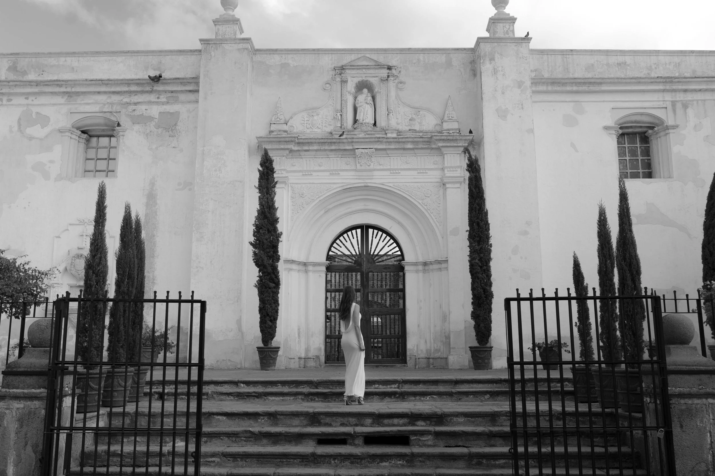 destination-wedding-ruins documentary-natural-antiguaguatemala-life-weddings23.jpg