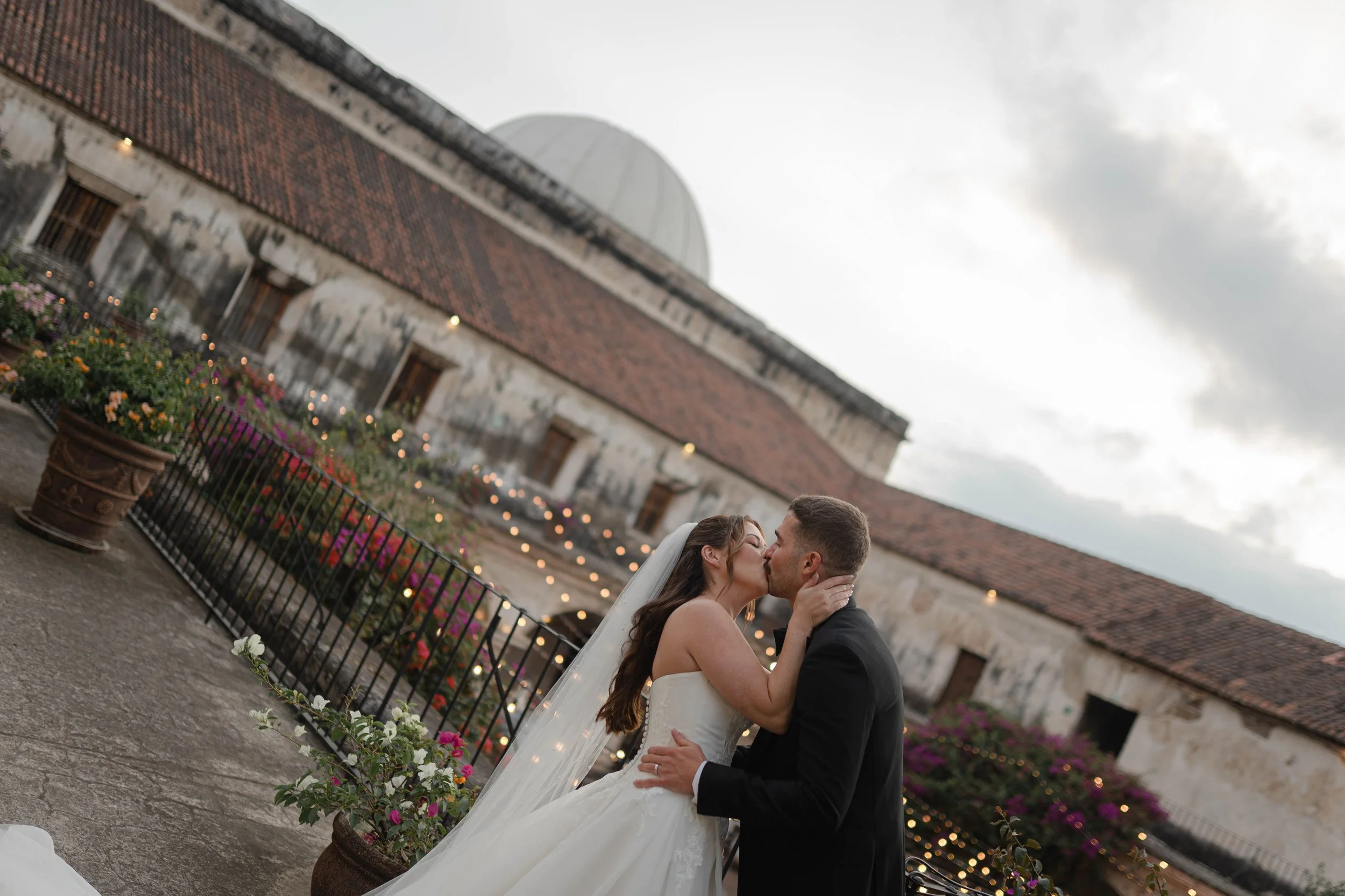 destination-wedding ruins documentary-antigua-guatemala-life-weddings18.jpg