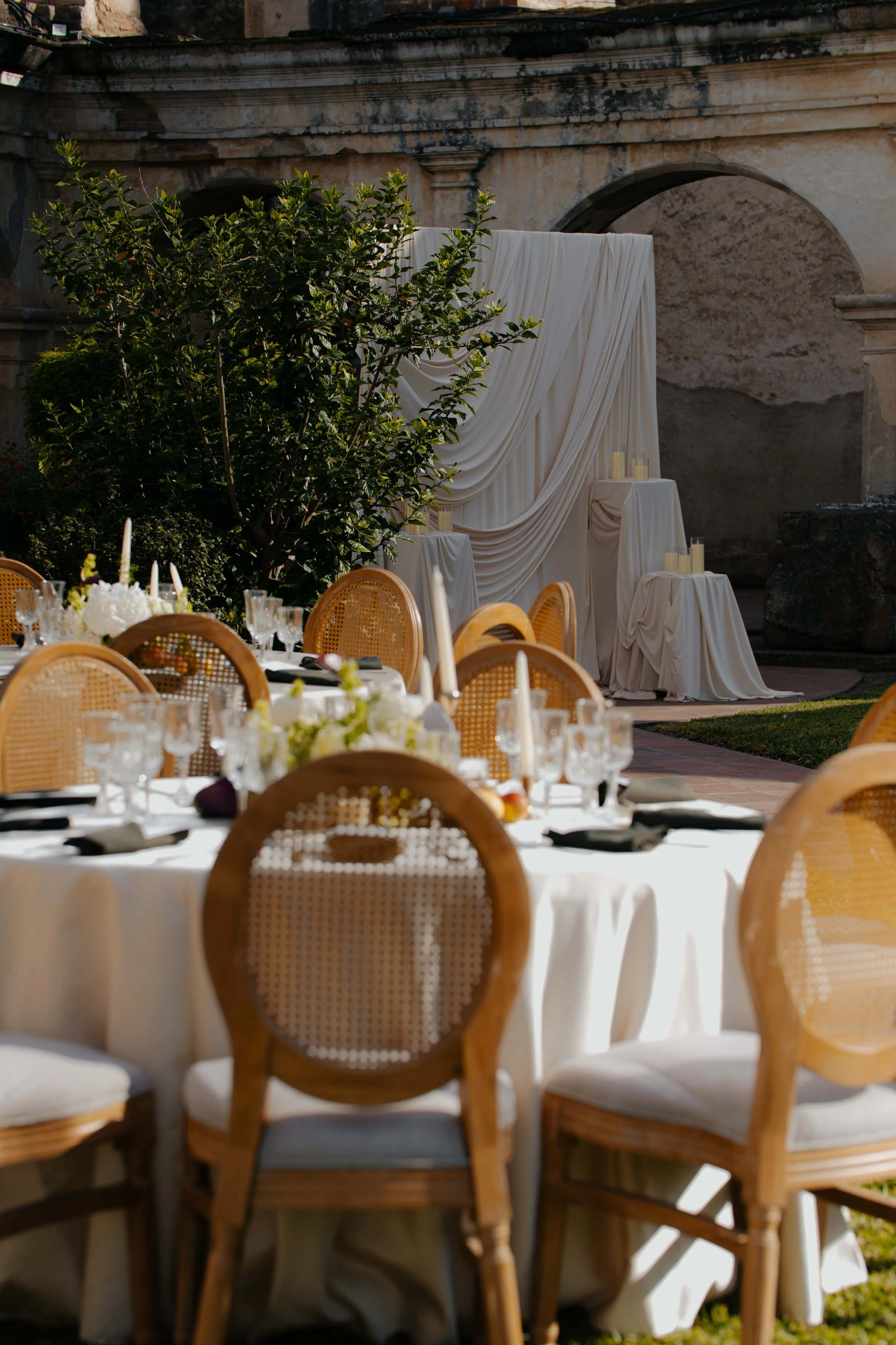 destination-wedding-photography luxury-antigua-guatemala-life-weddings51.jpg