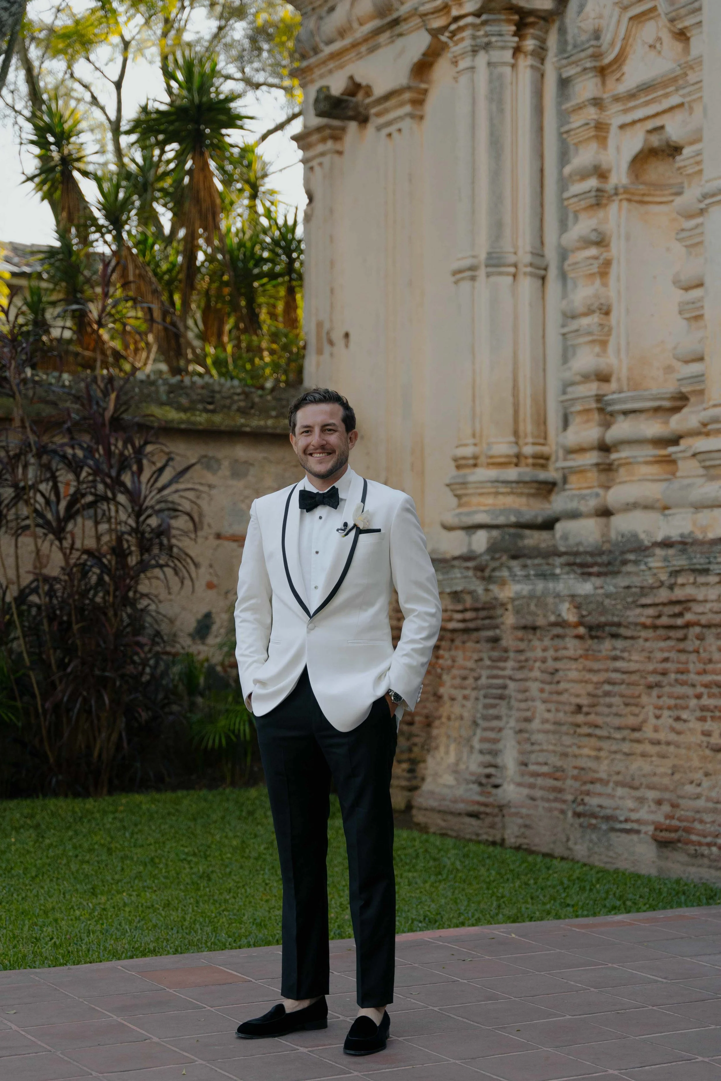 destination-wedding-ruins documentary-antigua-guatemala-life-weddings1.jpg