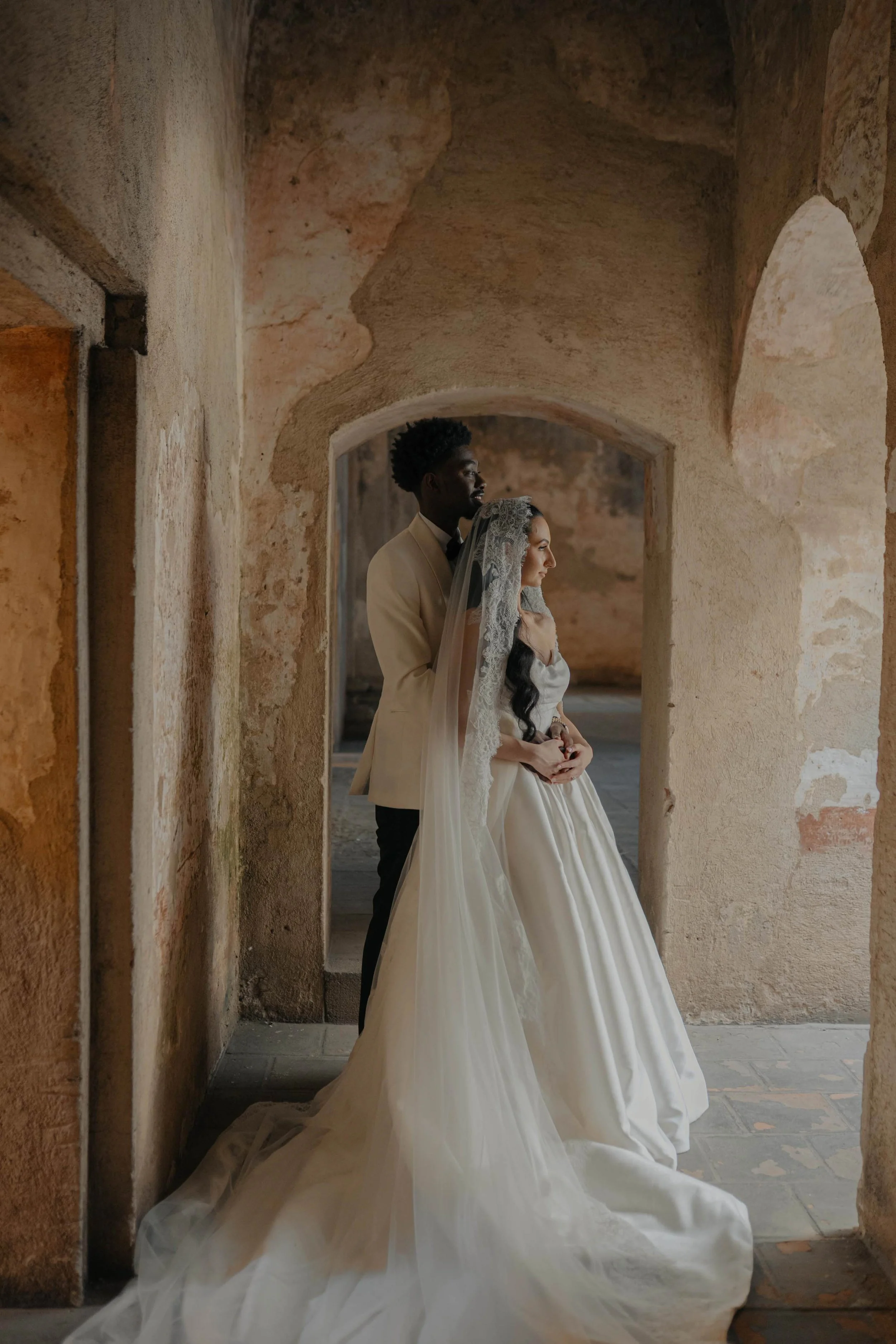 destination-wedding-photography luxury-antigua-guatemala-life-weddings11.jpg