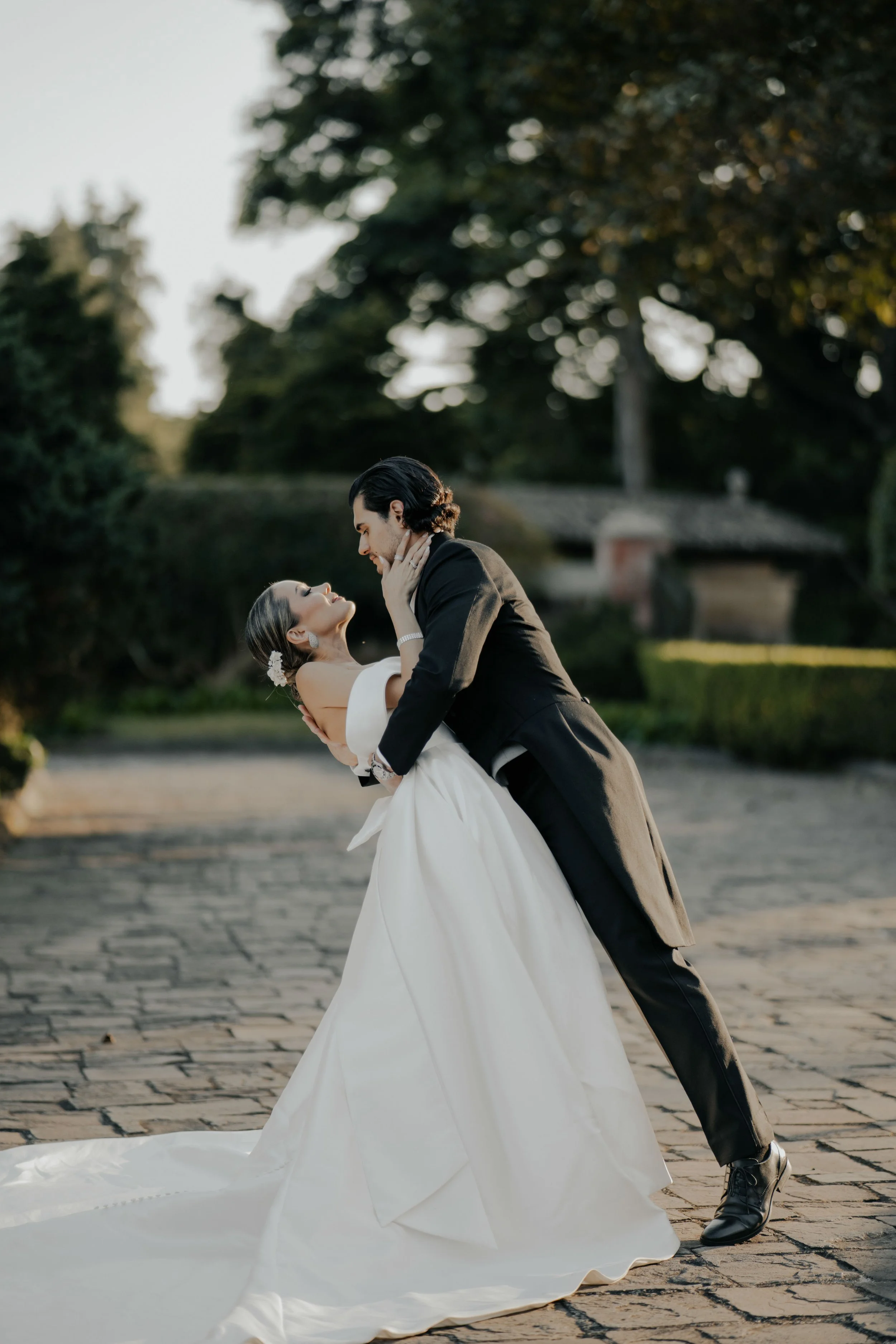 destination-wedding-ruins documentary-antigua-guatemala-lifeweddingsphoto36.jpg