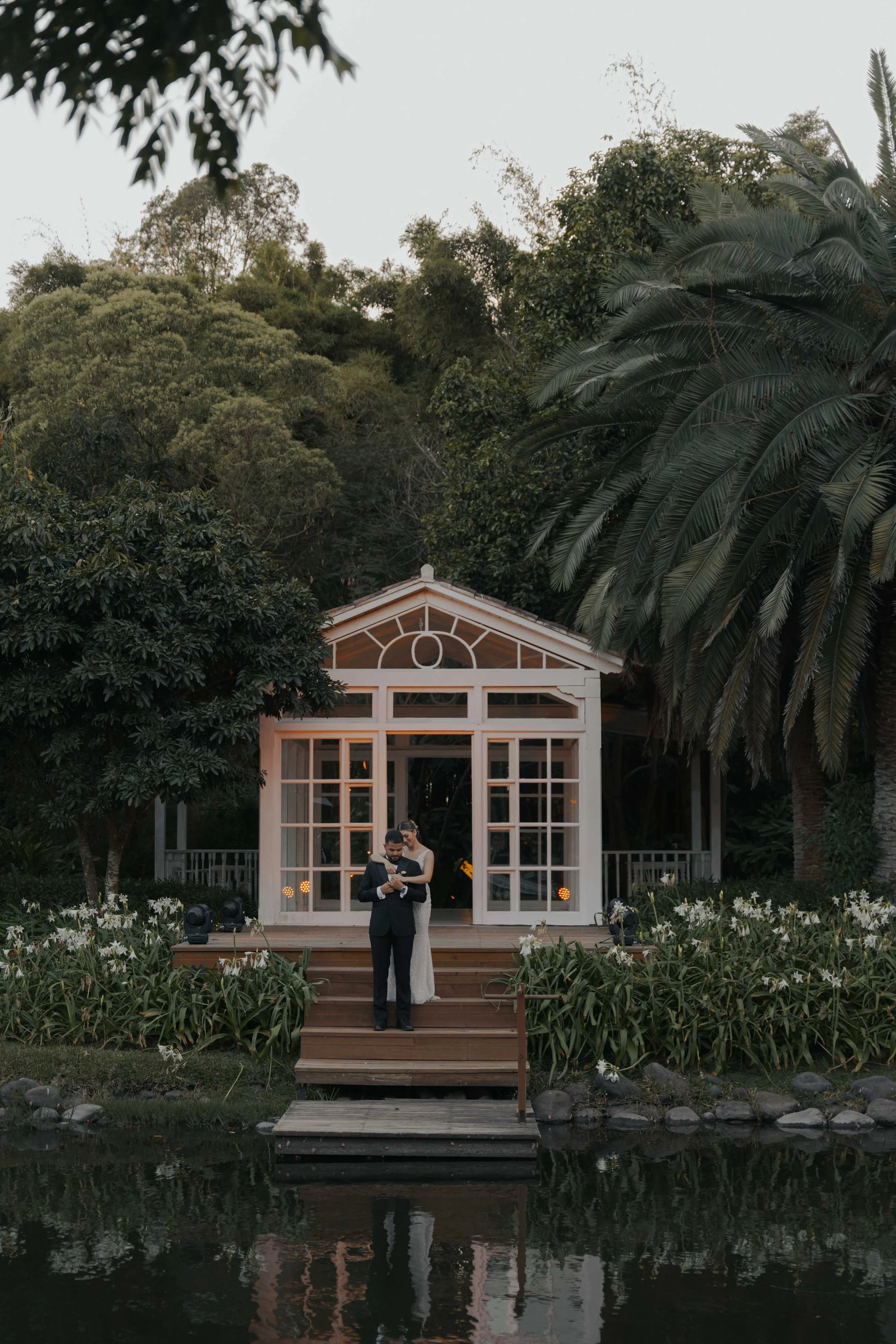 destination-wedding luxury antigua guatemala-documentary-lifeweddingsfilm13.jpg