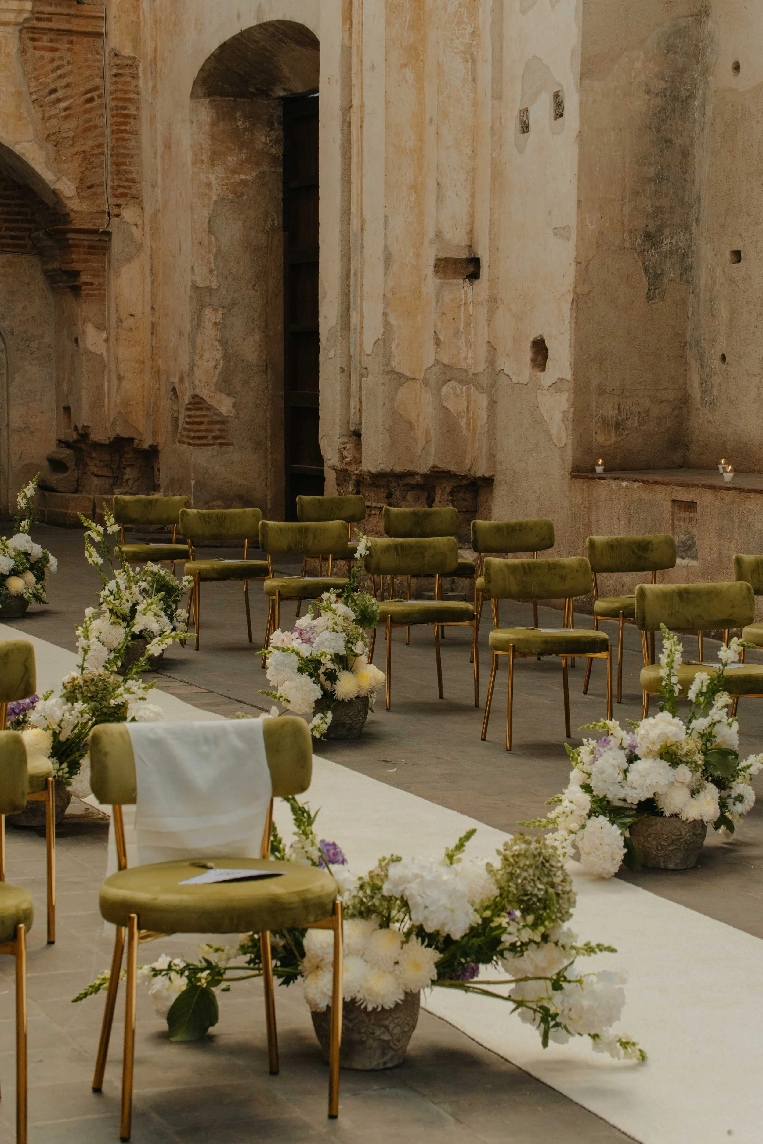 destination-wedding-ruins documentary-antigua-guatemala-life-weddings99.jpg