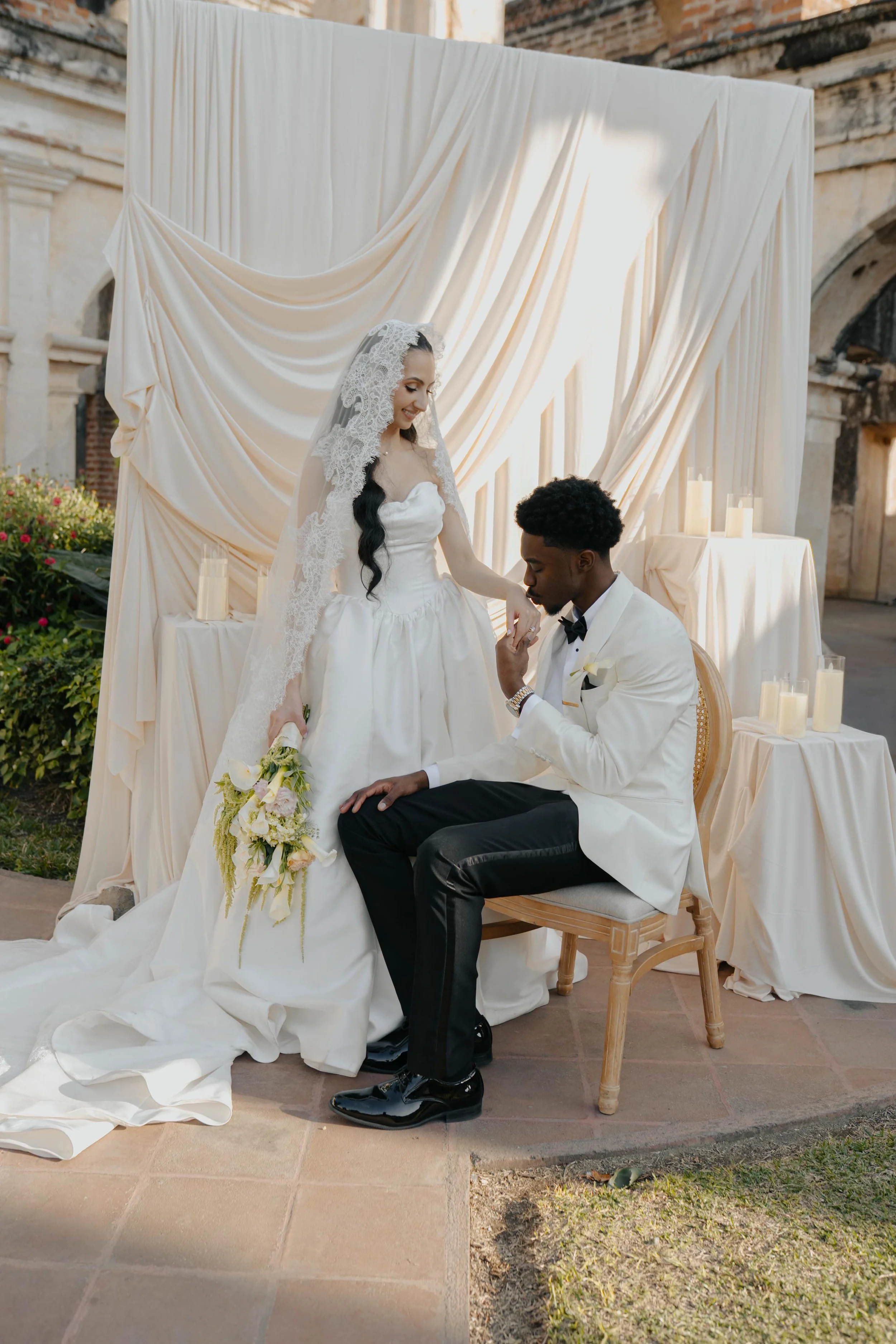 destination-wedding-photography luxury-antigua-guatemala-life-weddings42.jpg