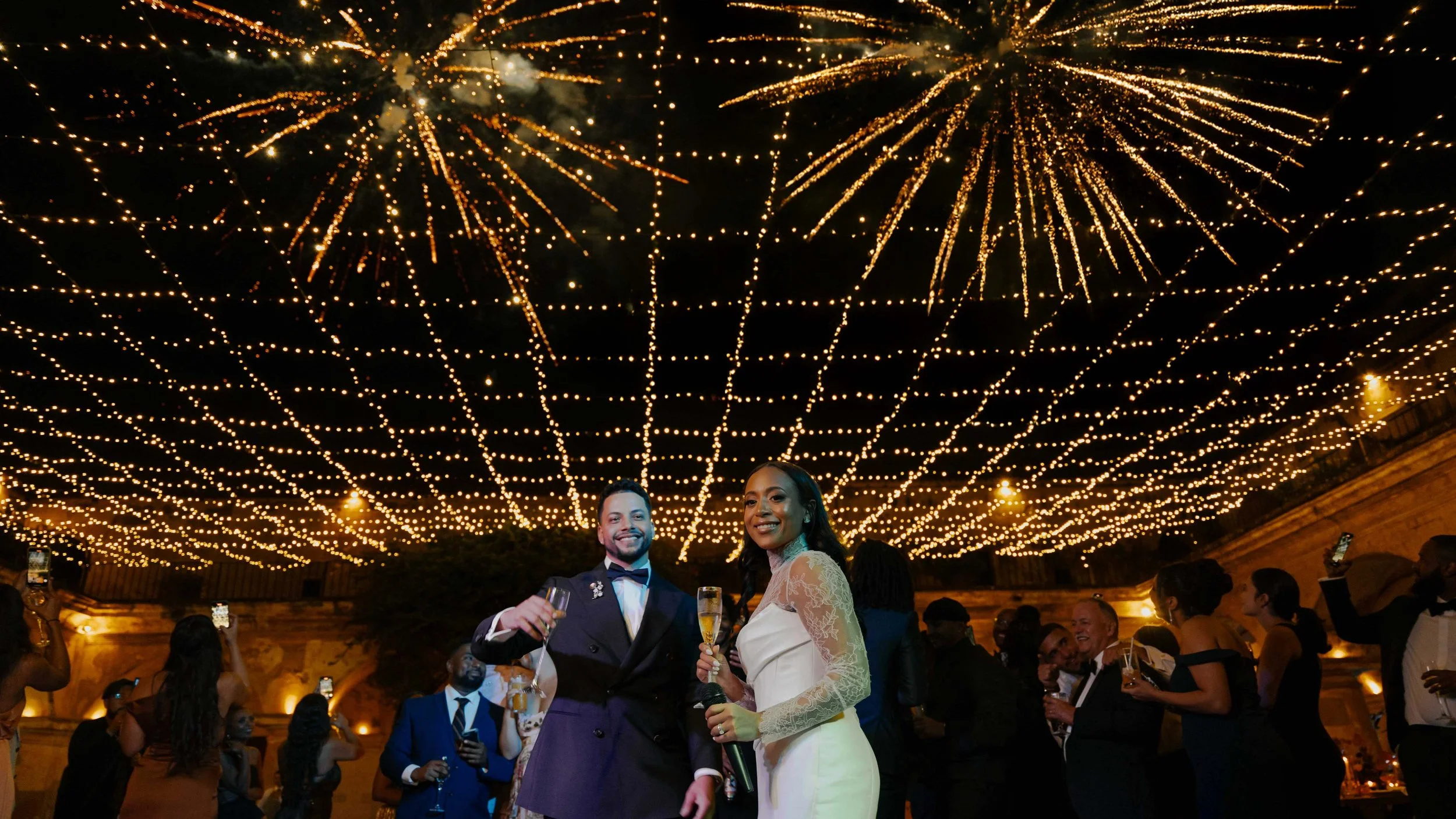 destination-wedding-luxury natural-documentary-guatemala-life-weddings13.jpg