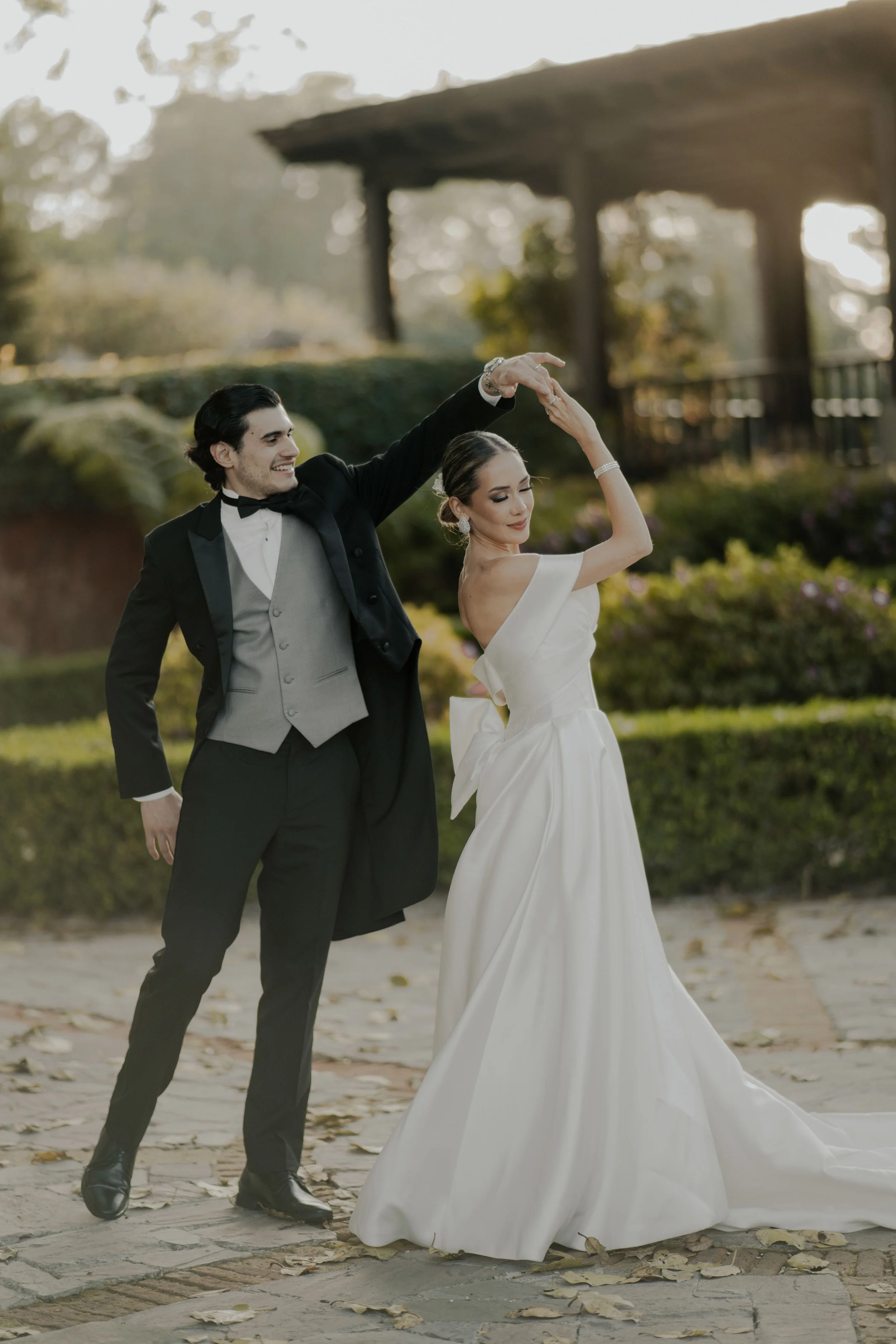 destination-wedding-ruins documentary-antigua-guatemala-lifeweddingsphoto39.jpg