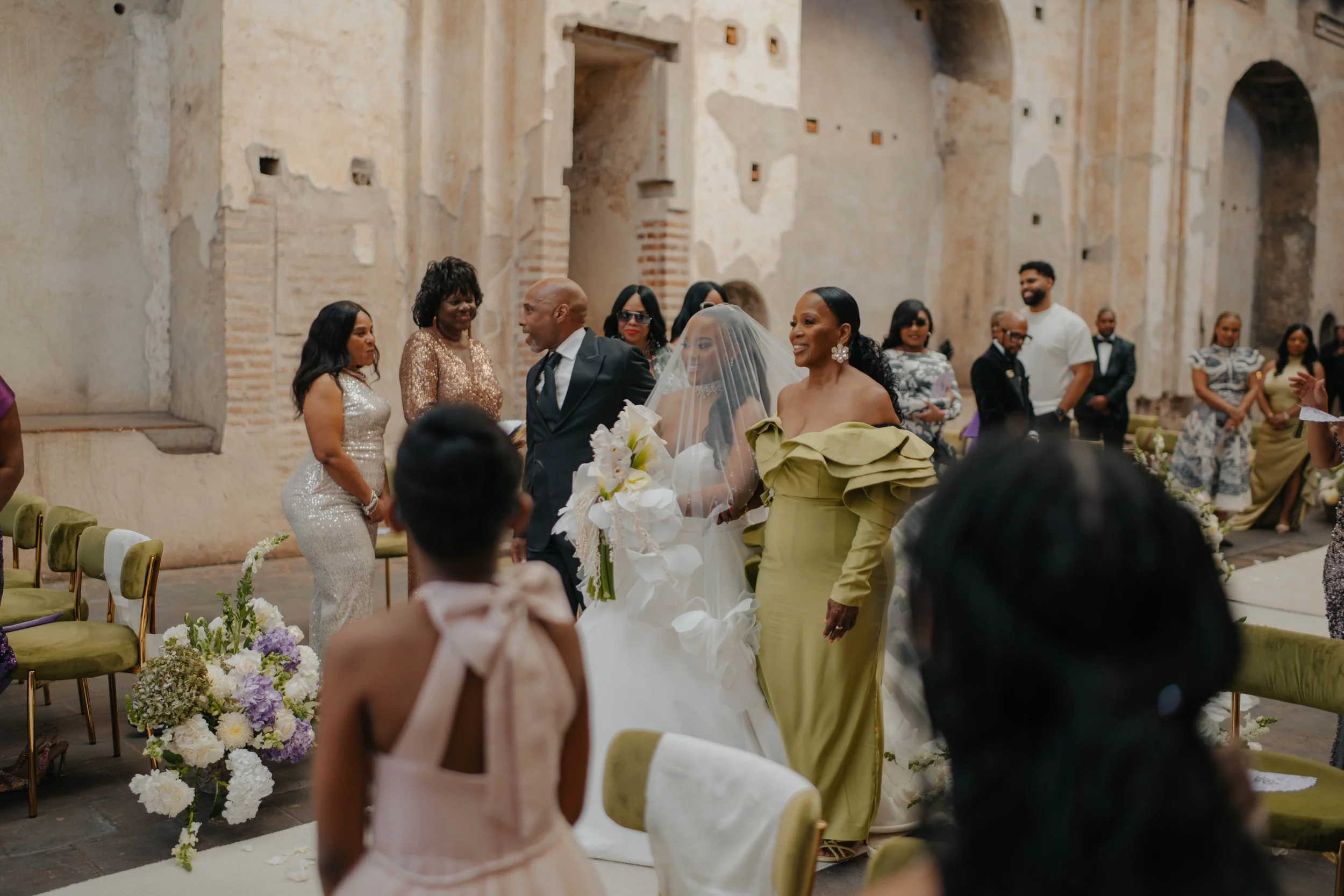 destination-wedding-ruins documentary-antigua-guatemala-life-weddings89.jpg