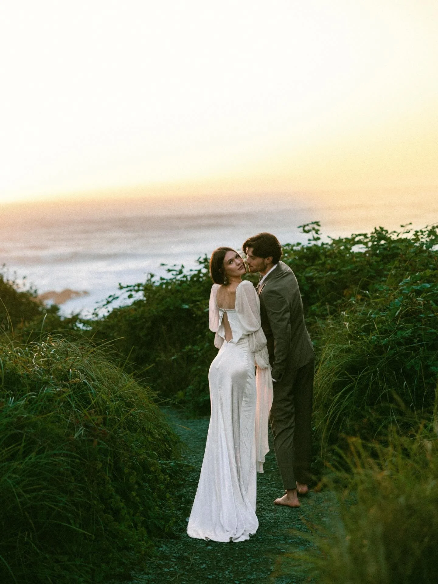 Hear me out&hellip;

Me, my camera, you, the love of your life, on the Oregon Coast. 🤭🤭🤭🤭🤭

Kansas City Wedding, Kansas City Wedding Photographer, California Wedding, California Wedding Photographer, Big Sur Wedding, Big Sur Wedding Photographer