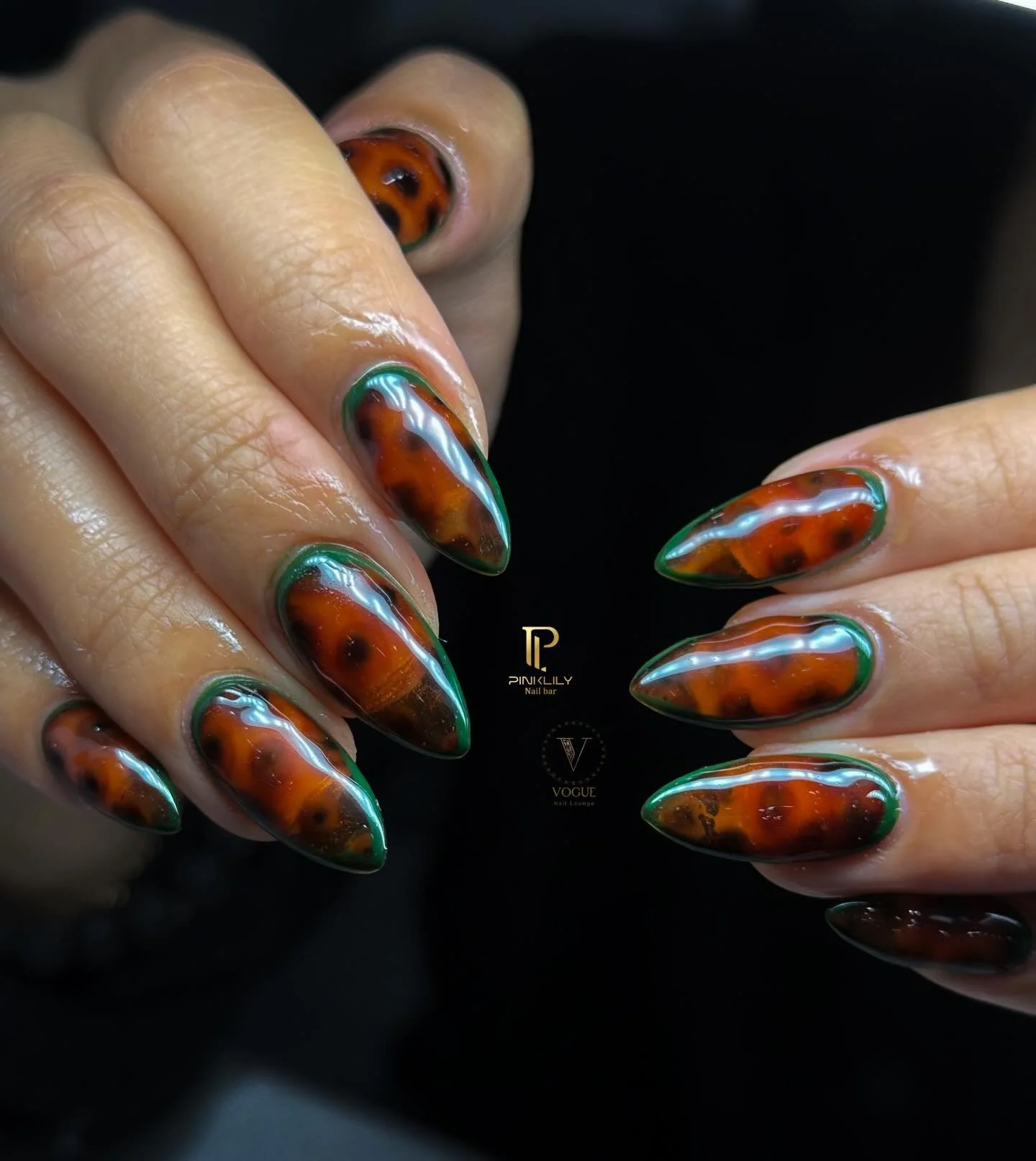 Tortoise and a pop of green 🤎🌿 The perfect fall nail combo! ✨

Book your appointment now! 

PinkLily Nail Bar
📍 1516 Butterfield Rd Downers Grove, IL 60515
📞 (331)307-7912
@pinklilynailbar.downersgrove

HOURS
M-F 9:30AM - 7:30PM
SAT 9:30AM - 6PM
