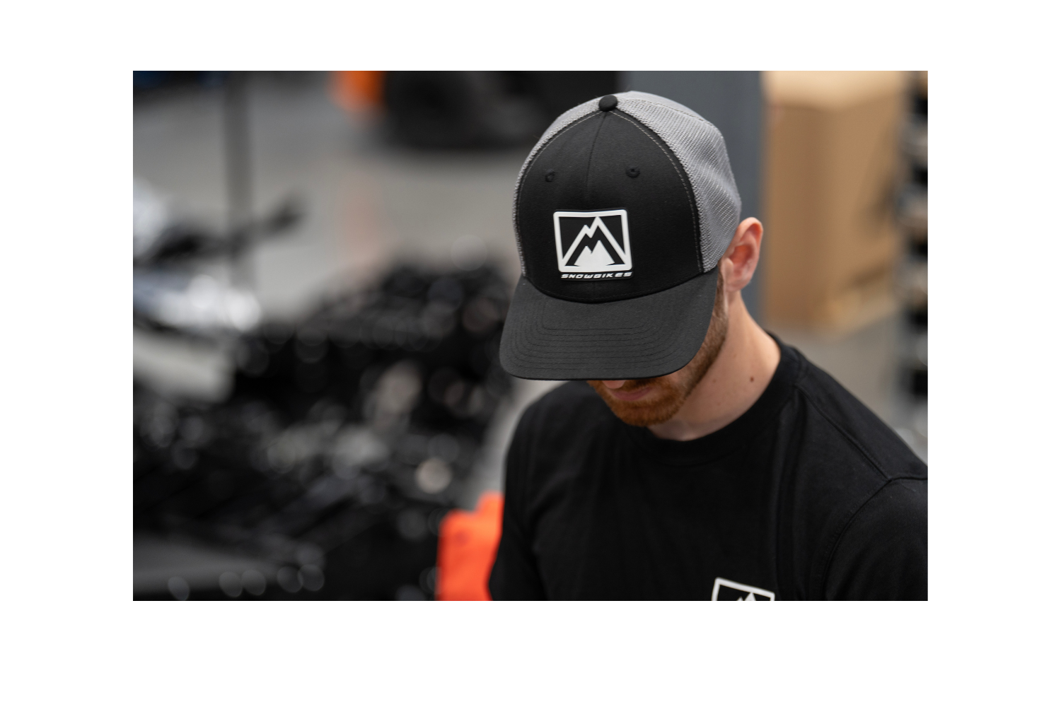 MY25BlackgrayMtruckerfront.png