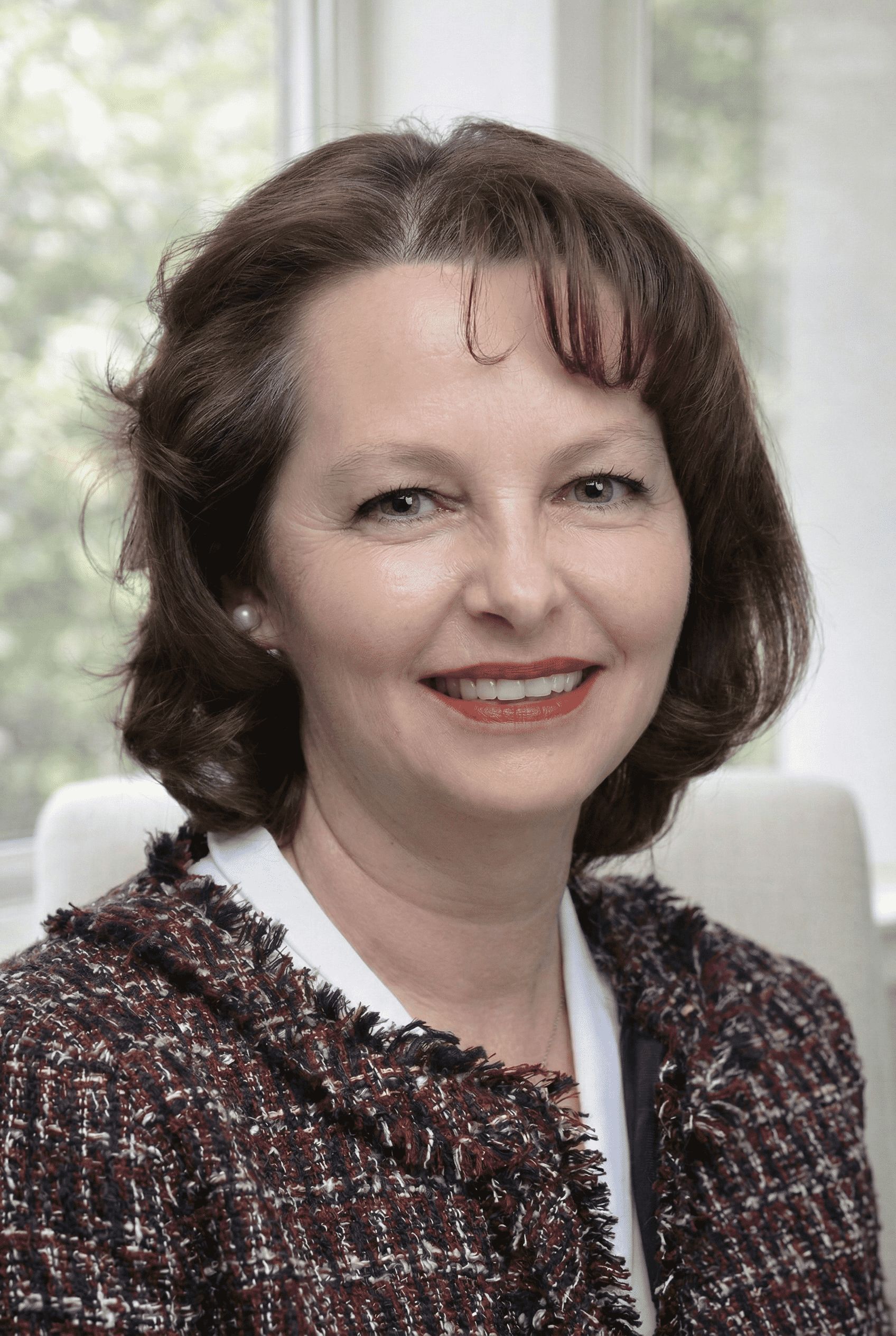 Tanya Popov – Founder & Lead Advisor