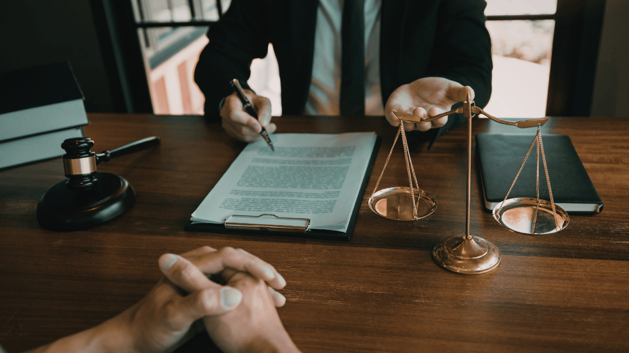 How Much Does it Cost For an Immigration Lawyer?