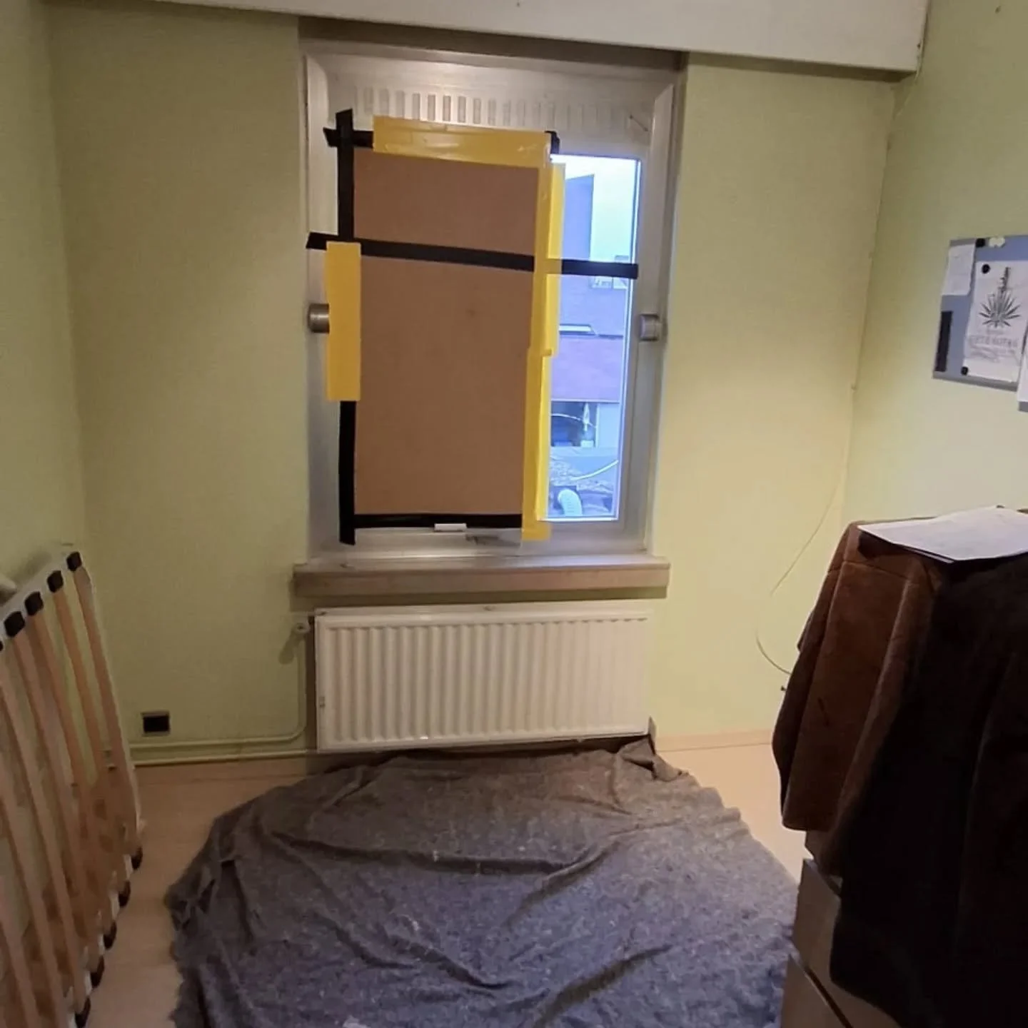 Alu ramen vervangen door pvc gayko ramen en netjes afgewerkt door steven ,tim en raf. 👌👌👌👌