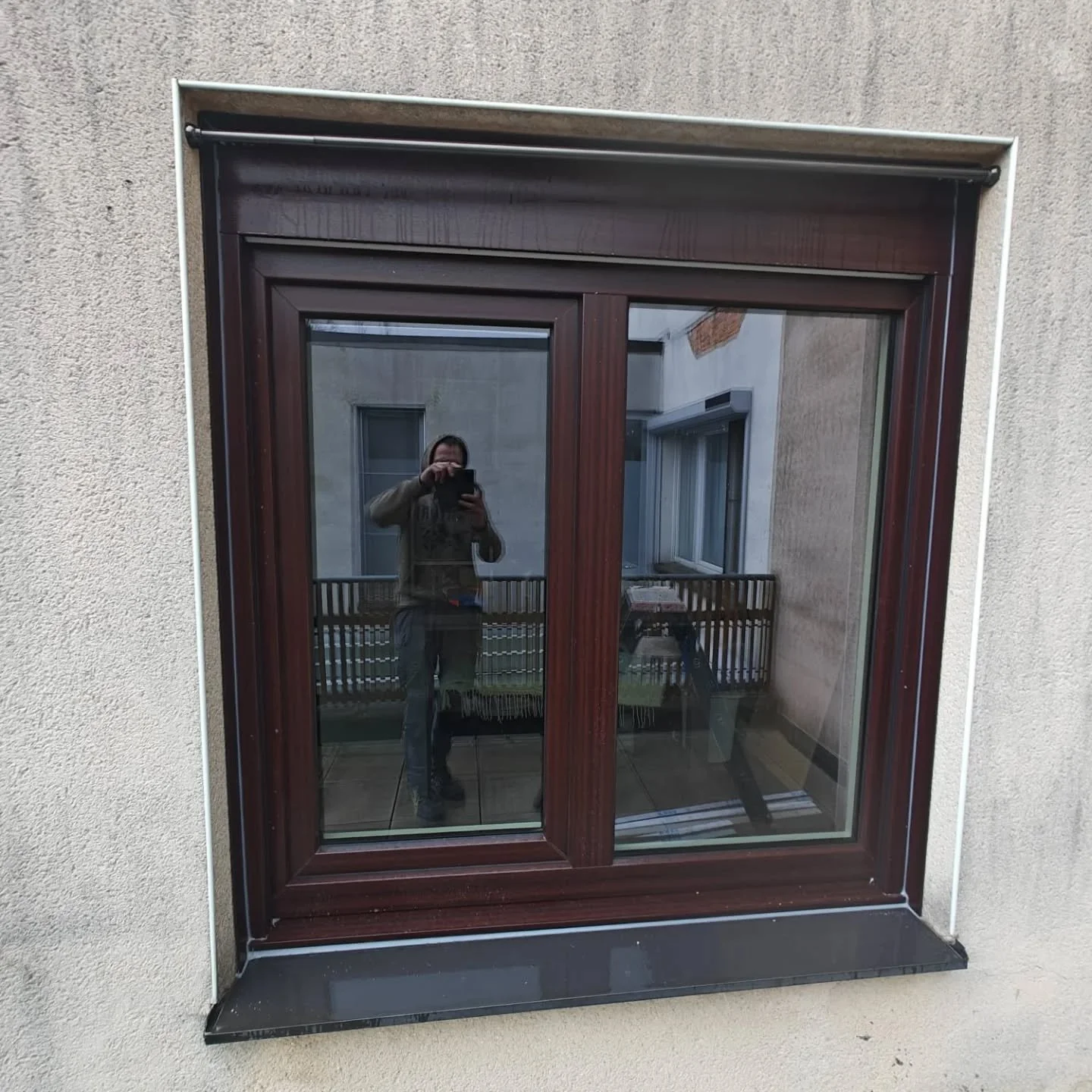 Dag 2.de afwerking is begonnen .knap werk radu ,vladimir en tim.👌👌👌👌