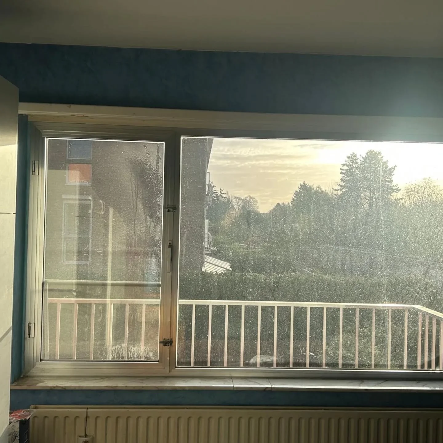 Alu ramen vervangen door pvc gayko ramen en hefschuifdeur. Bij onze trouwe klanten patrick en patricia. Knap gewerkt door steven ,raf en ludo.👌👌👌👌