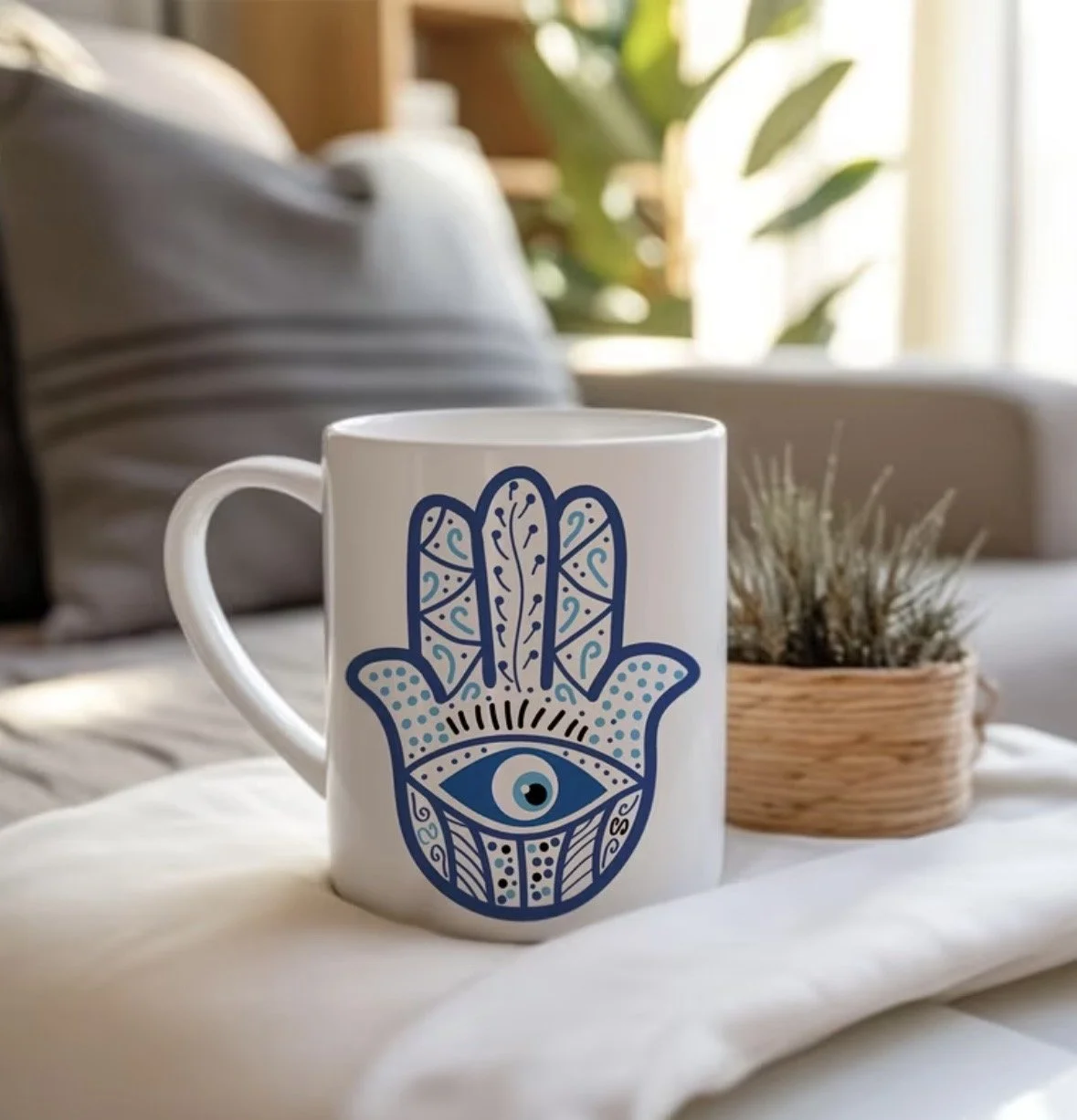 Hamsa mug