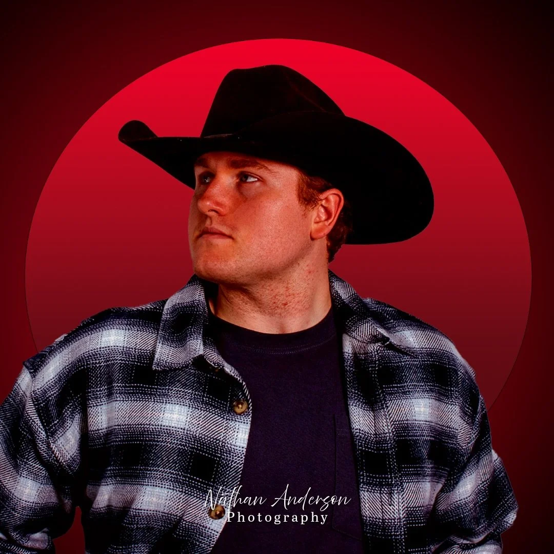 Help me pick a new profile photo 📸

#photo #portrait #profilepic #helpdecide