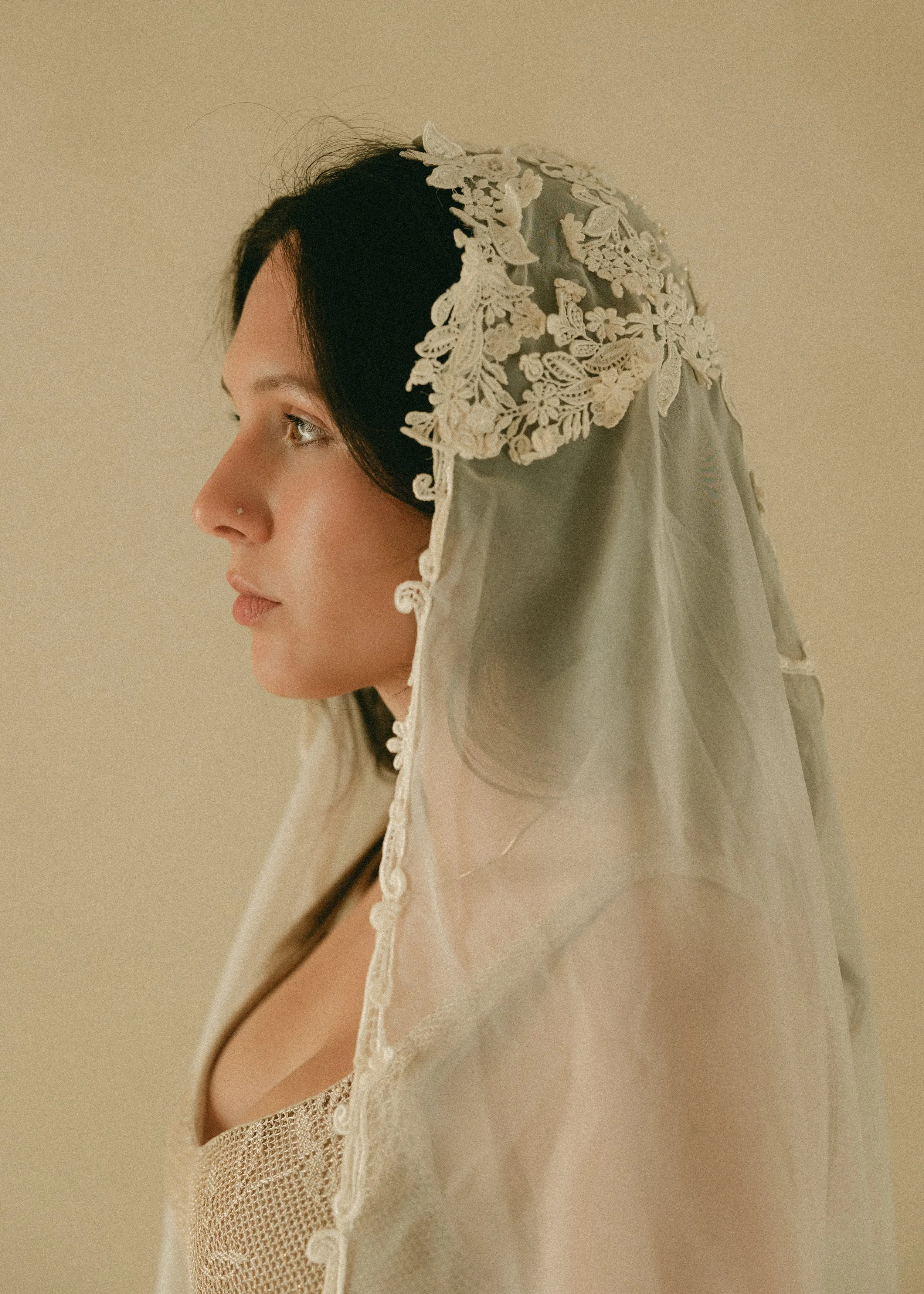 Waltz Length Mantilla Veil