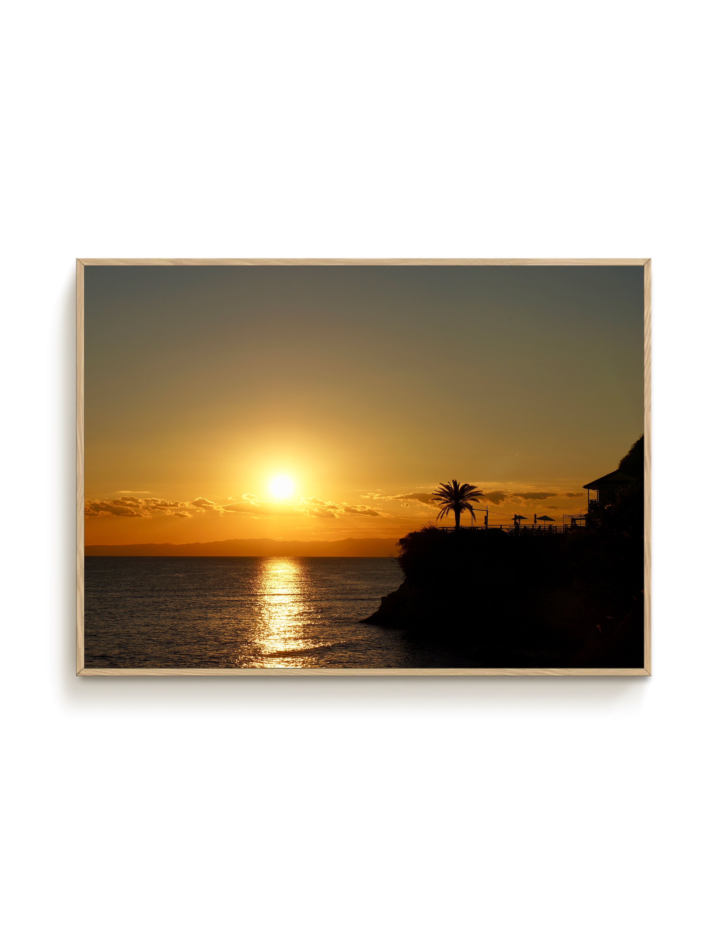 The Sun Sets in Zushi