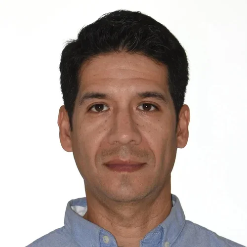 Enrique Ruelas 