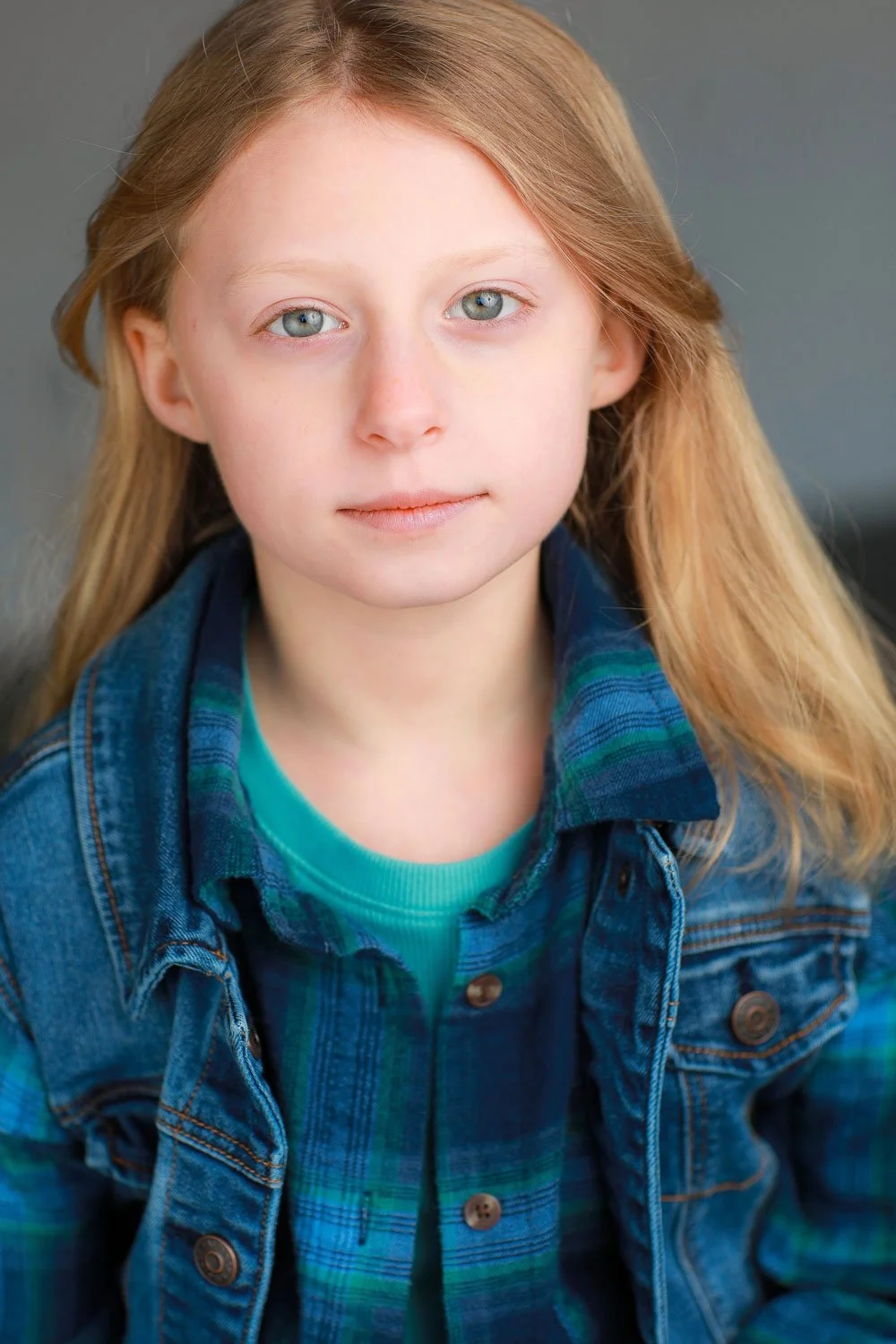 Hattie-Headshot-7.jpg