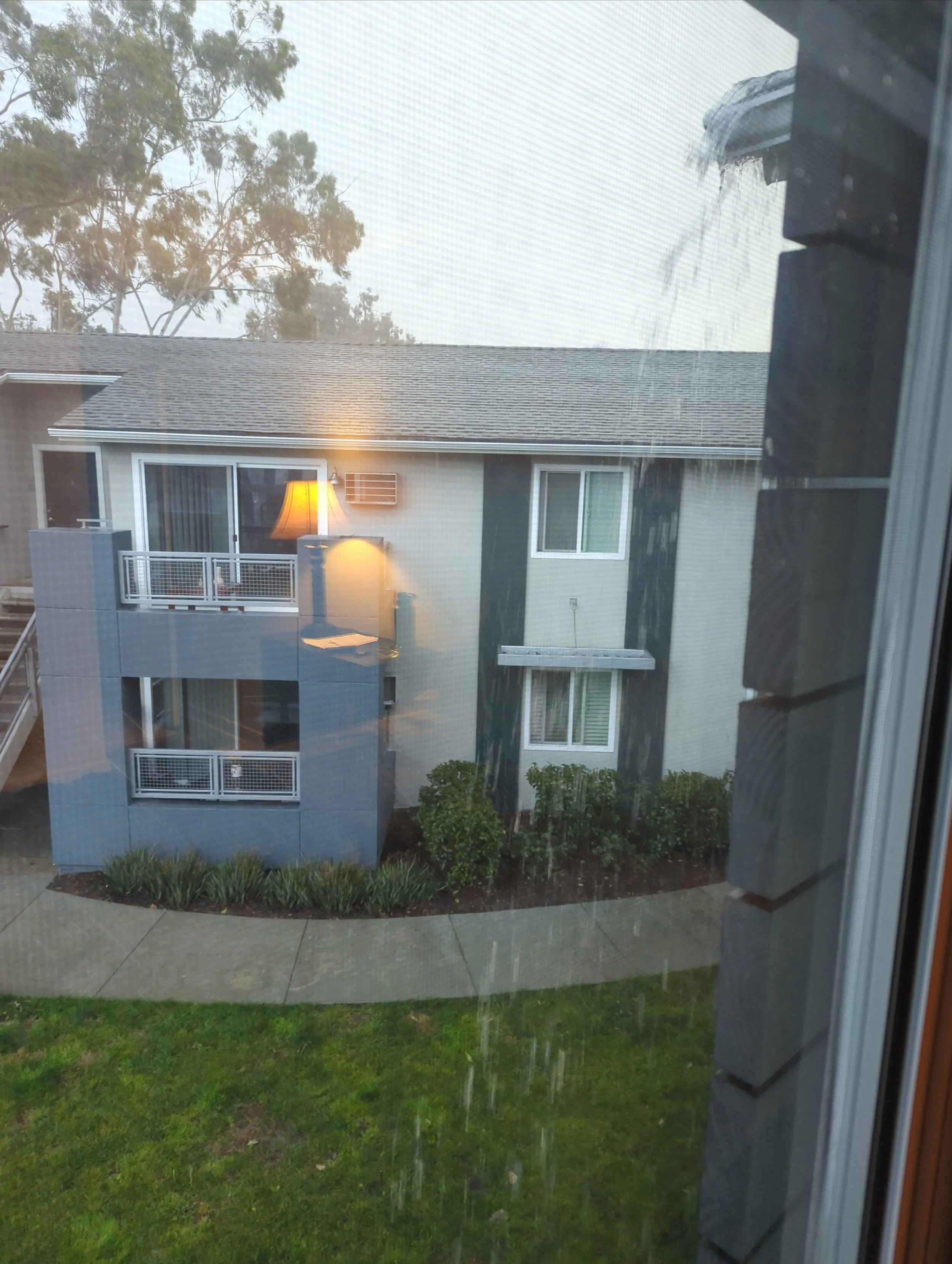 2024-01-29 - broken gutters.jpg