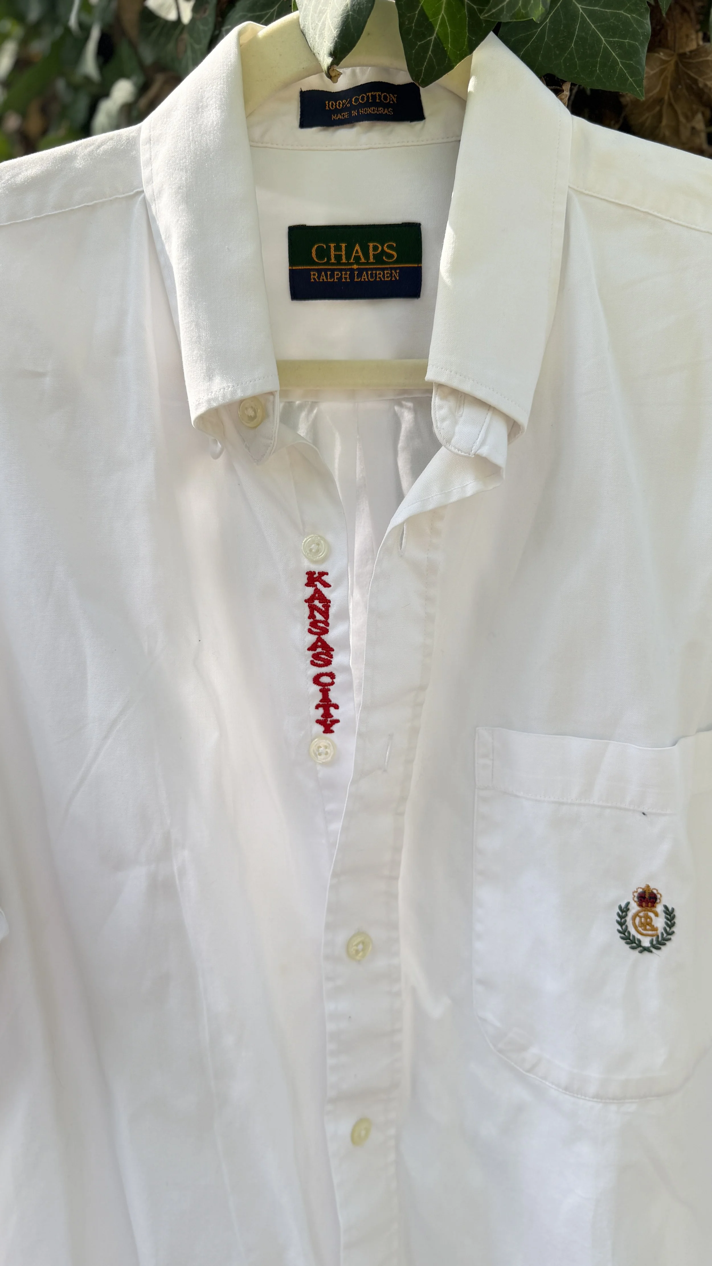 upcycled chiefs icon button-down // #111