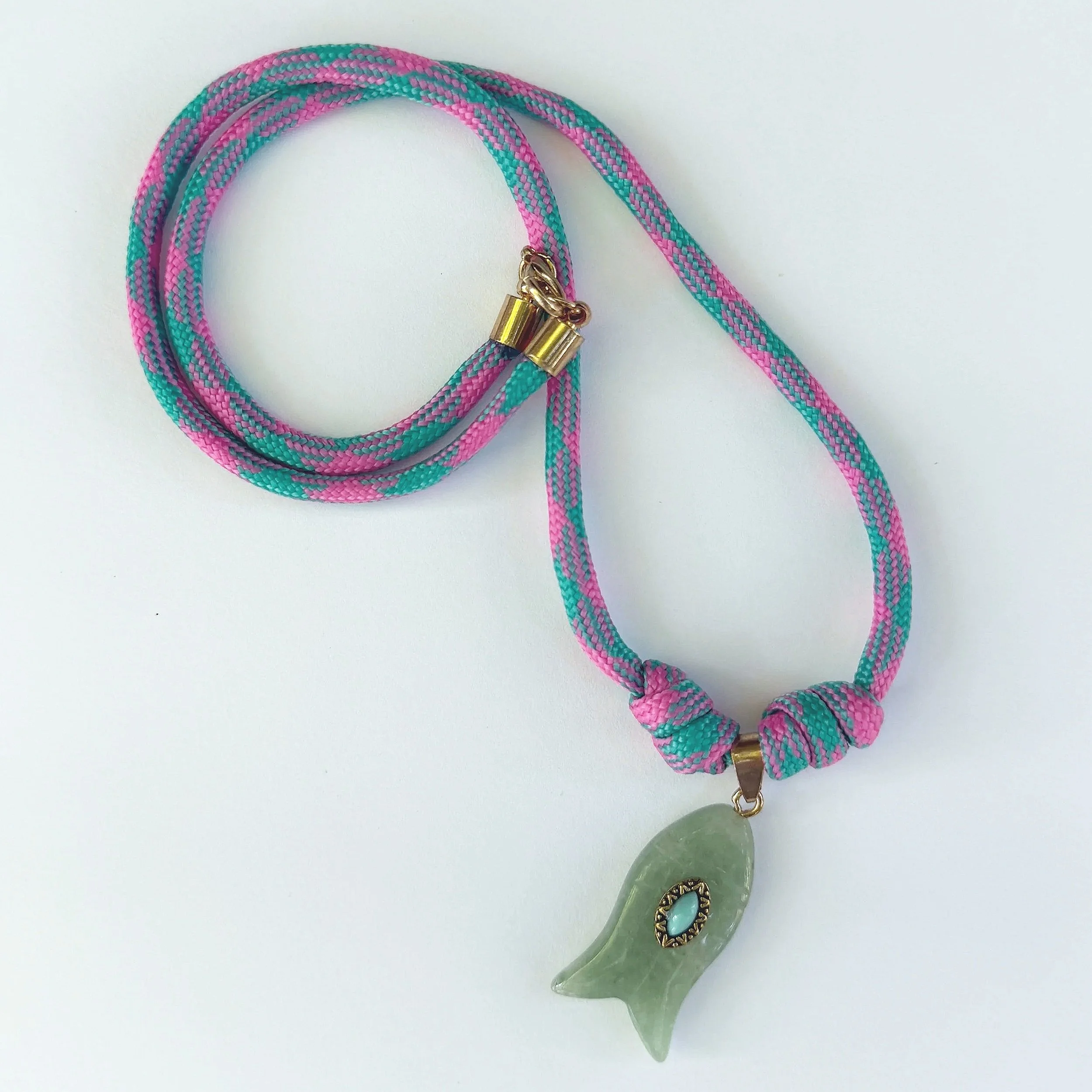 Paracord Fish Charm Necklace - Cotton Candy Green Aventurine