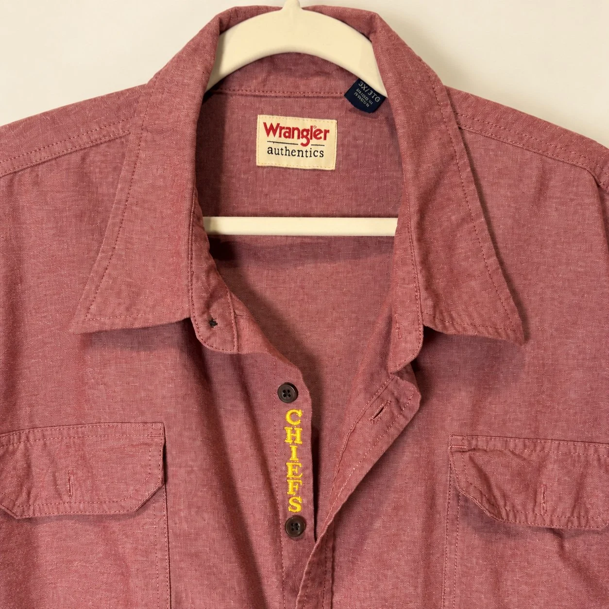 disco-wrangler-rose-detail.jpg