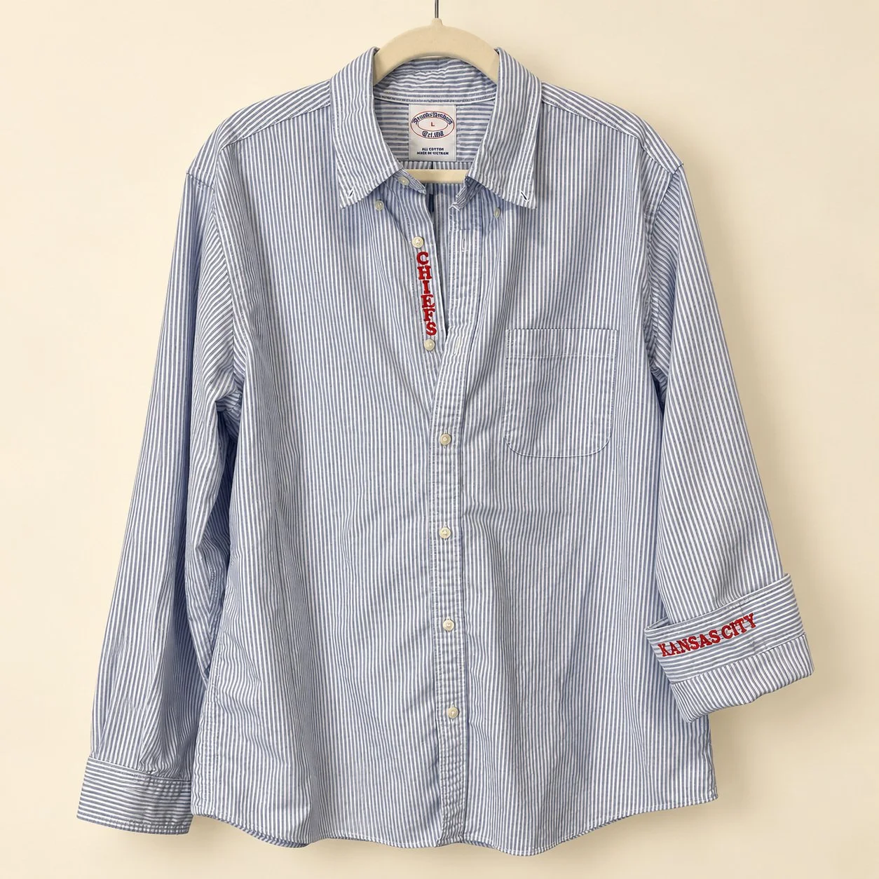 disco-brooks-blue-stripe-main.jpg