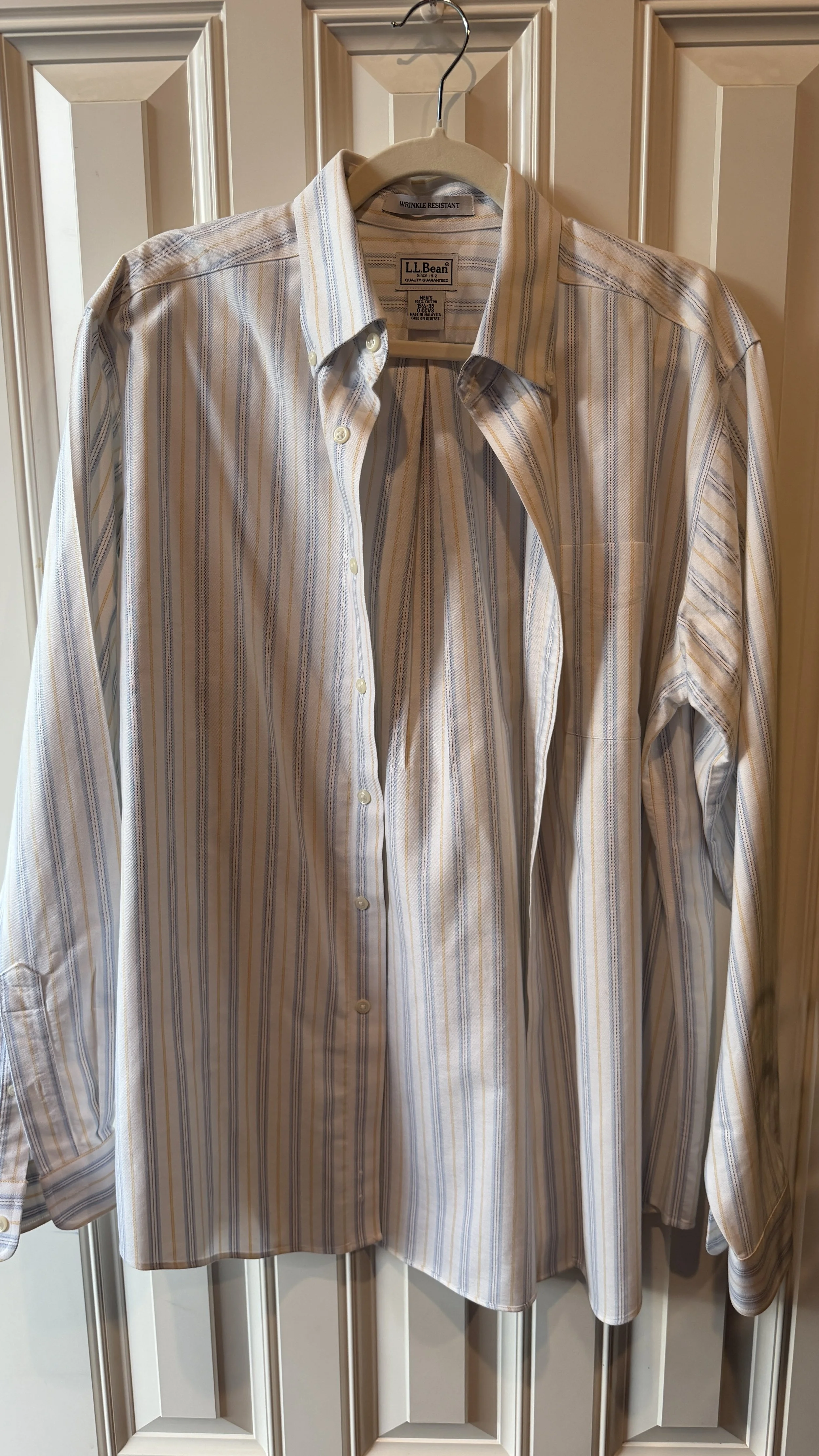 L.L.Bean Cream & Blue Multi-Stripe Button-Down