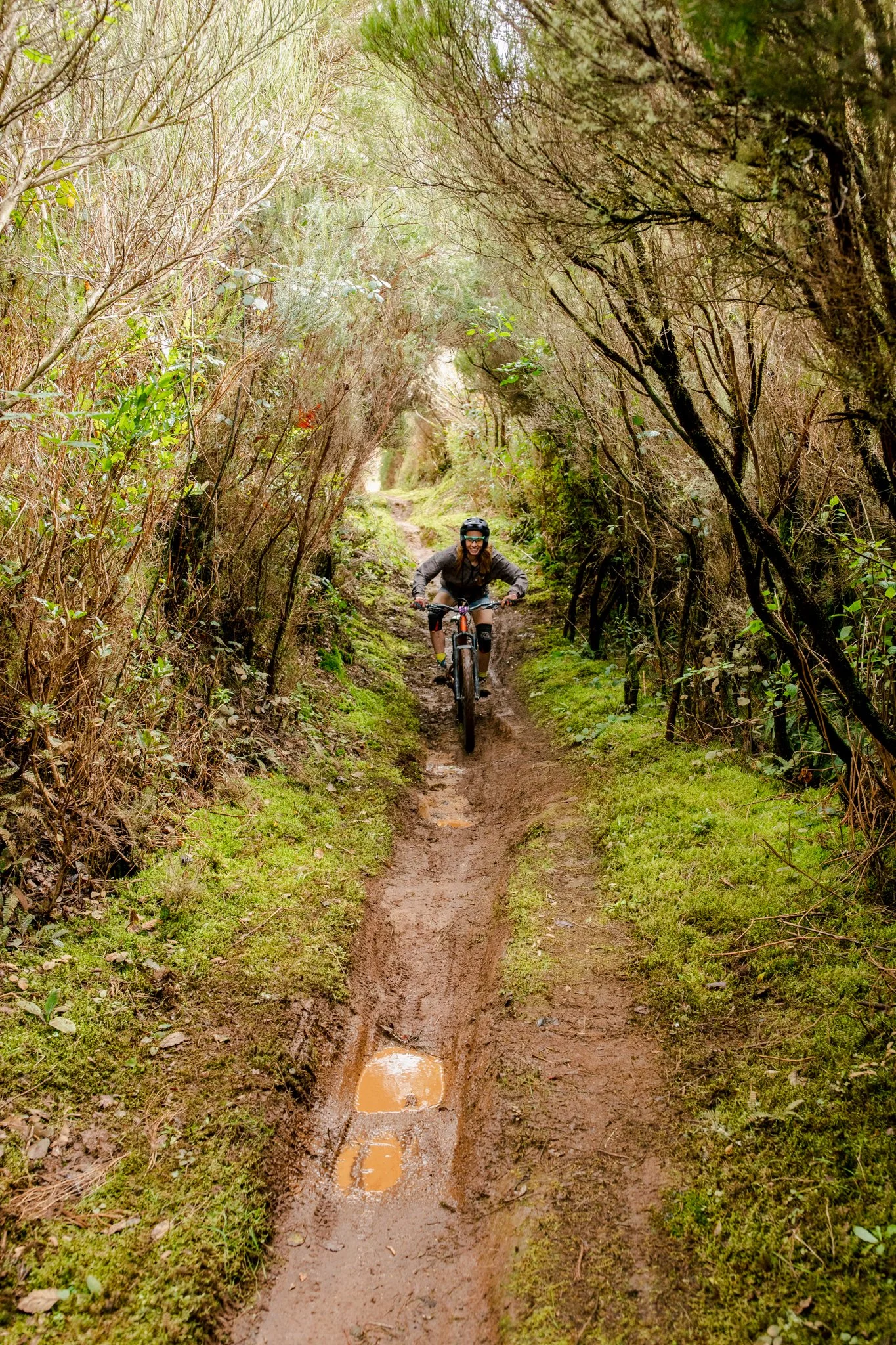 Female Mountain biker Coaching lesson