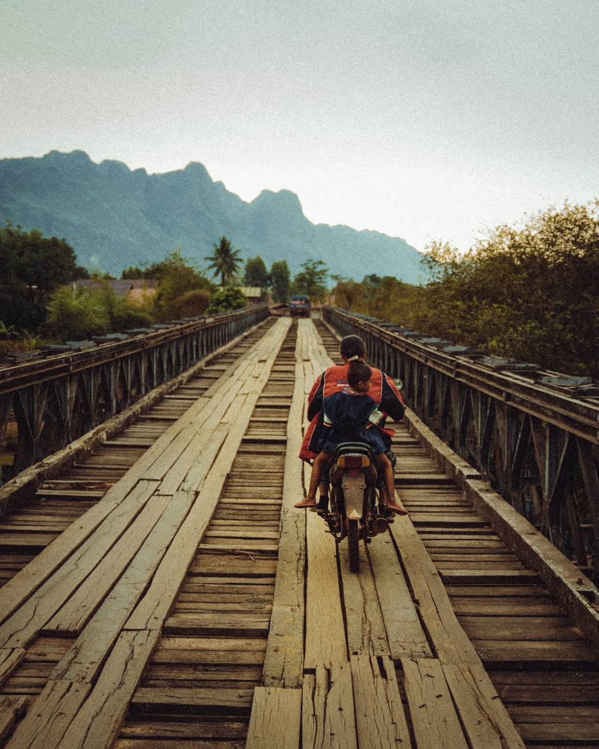 Laos_7-1229x1536.jpg