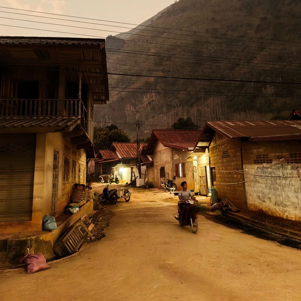Laos_1-1024x1024.jpg