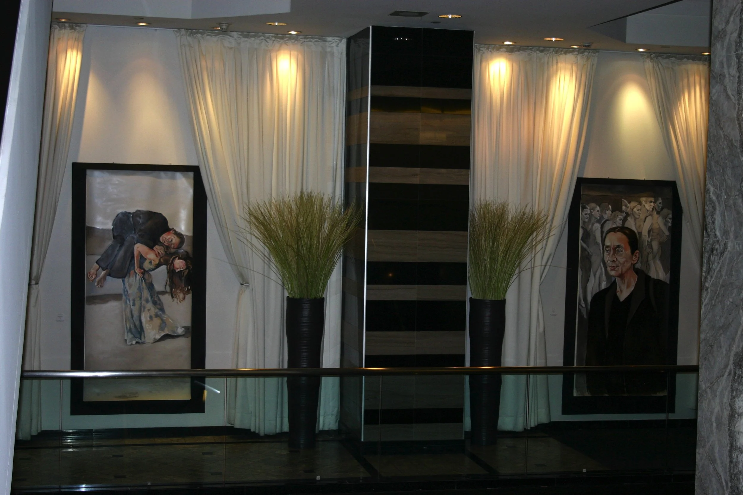 Docs Hotel Lobby.jpg