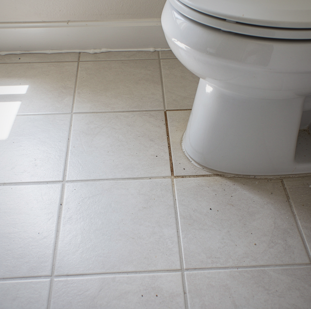 Signs Your Bathroom Needs More Than a Cosmetic Update