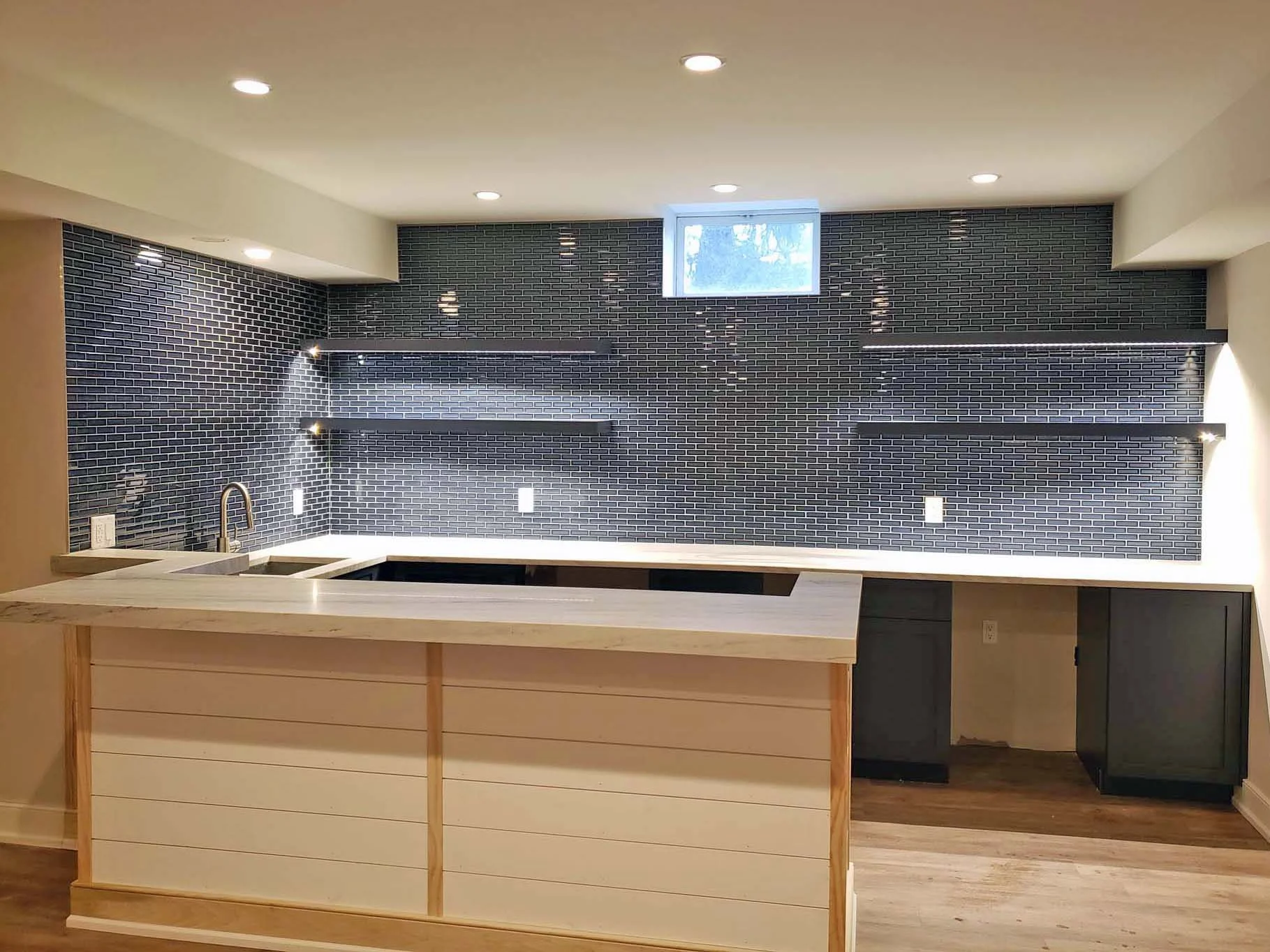 Modern Kitchen Kitchen Remodel by M&D Home Renovations — Project 5 project photo