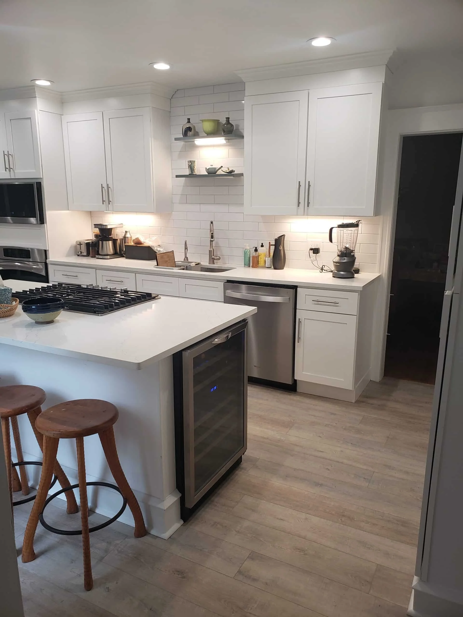 Modern Kitchen Kitchen Remodel by M&D Home Renovations — Project 3 project photo