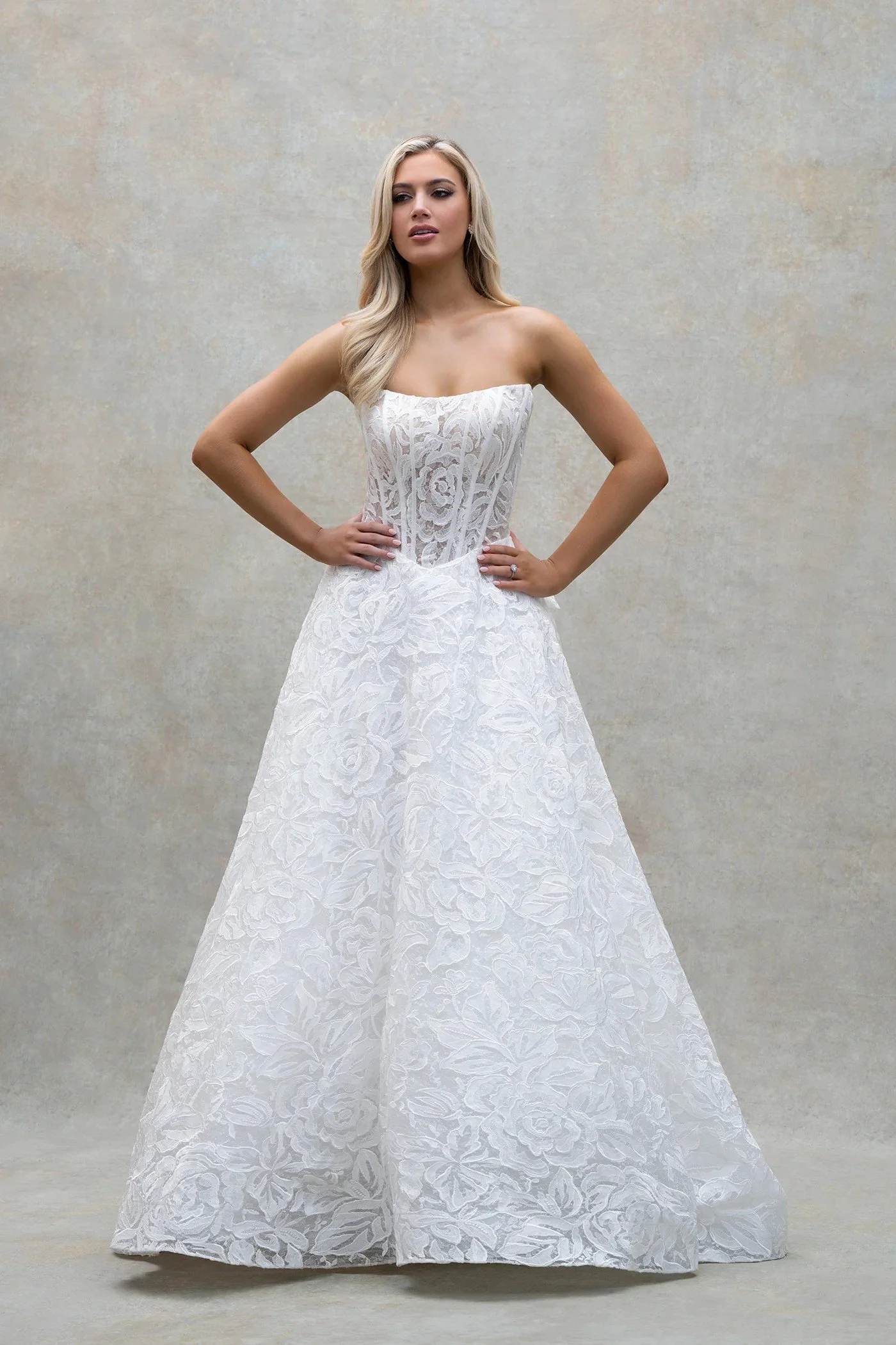 E518-Studio-01 (1).jpeg