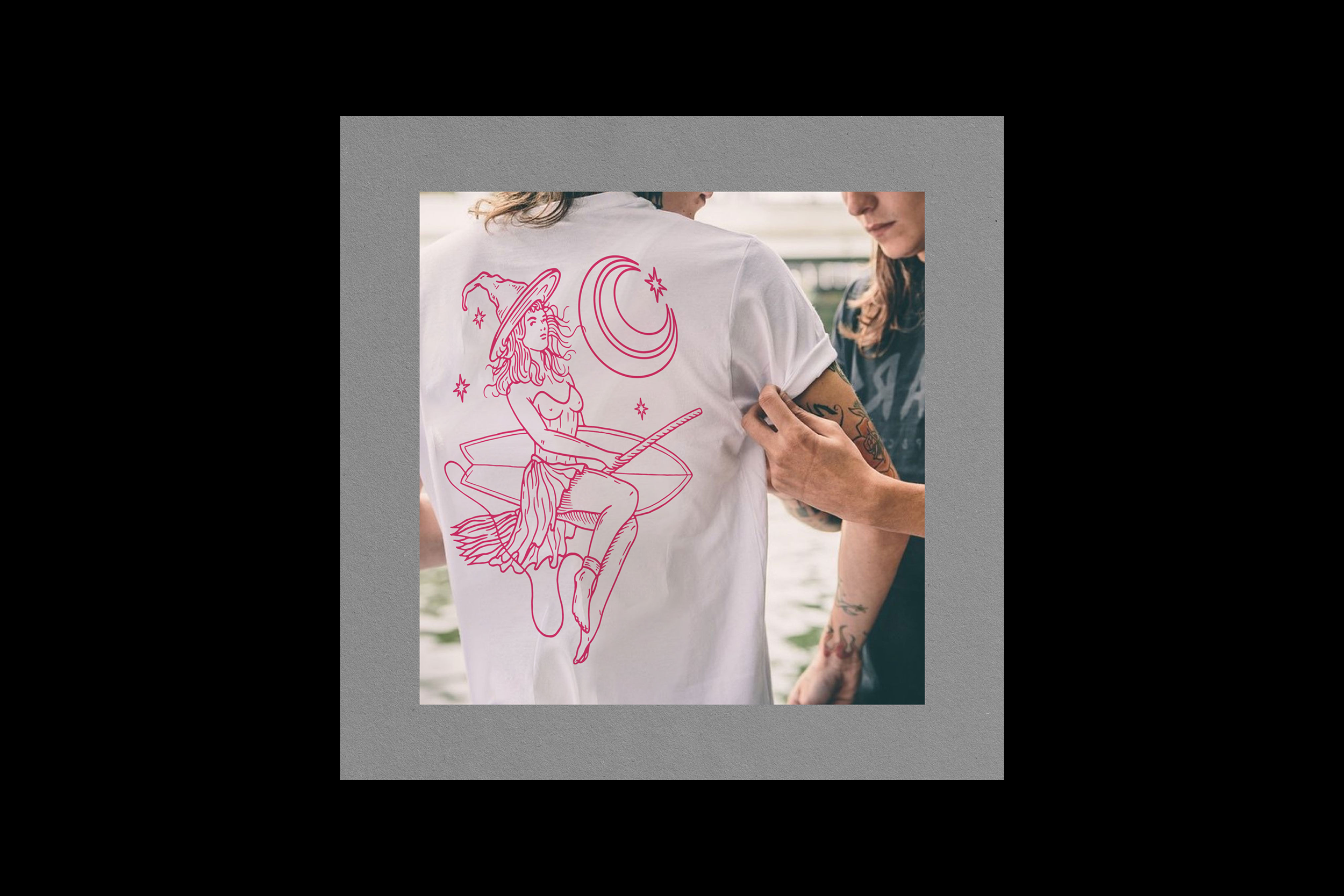 csmiseta-pink-moon.png