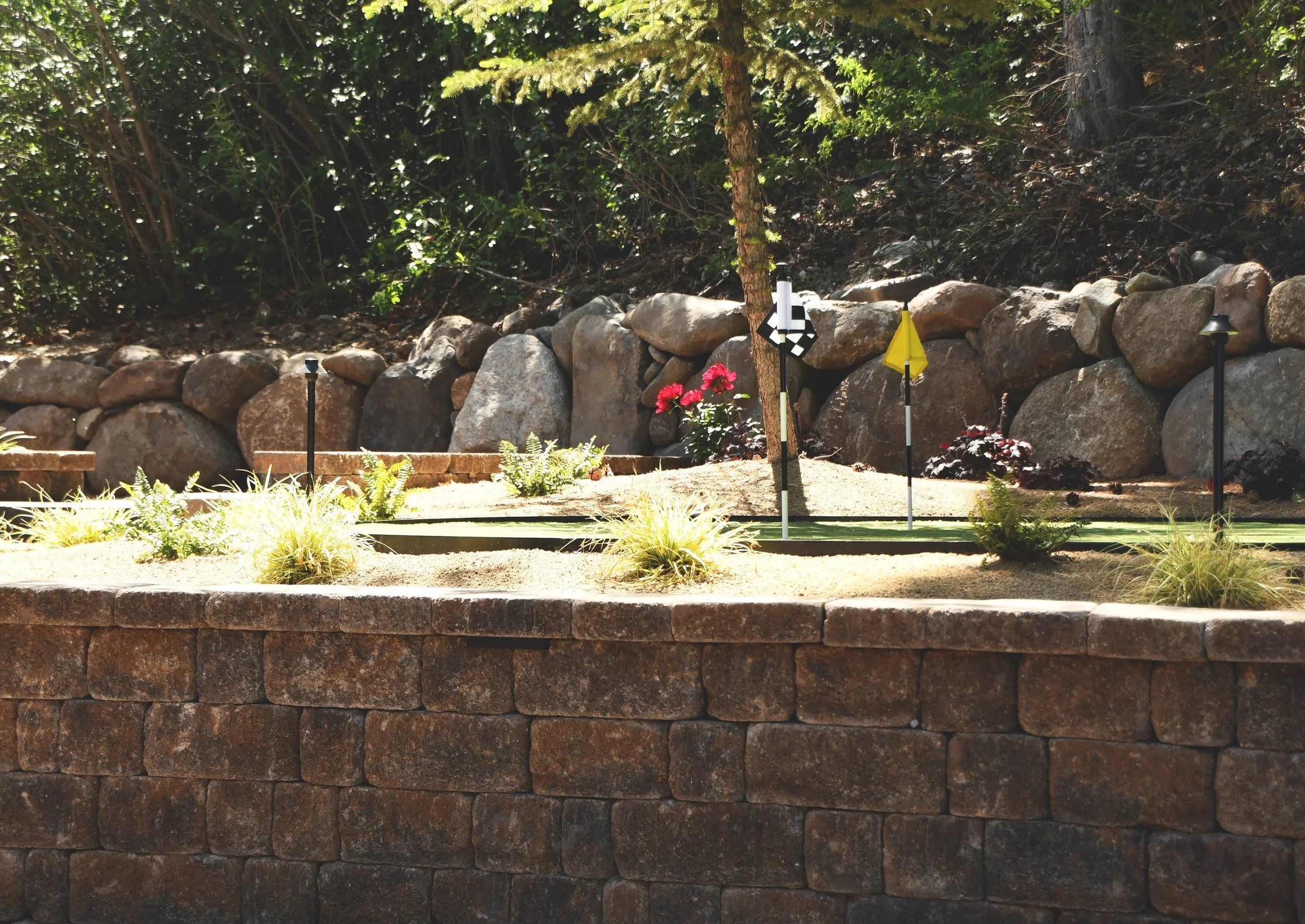 Innovative Retaining Wall Design Ideas for Sloping Landscapes in Reno NV