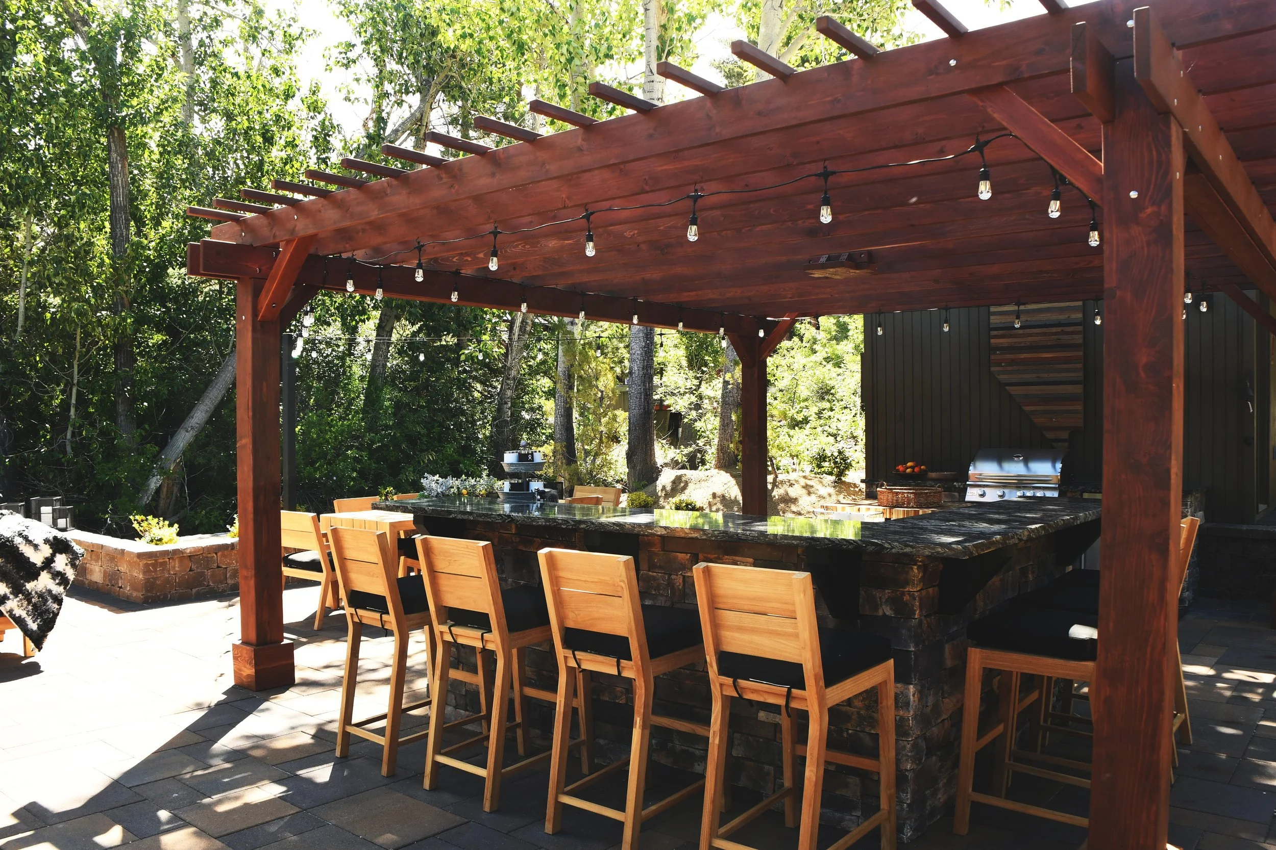 How to Transform Your Reno NV Backyard Into a Luxurious Retreat with a Patio