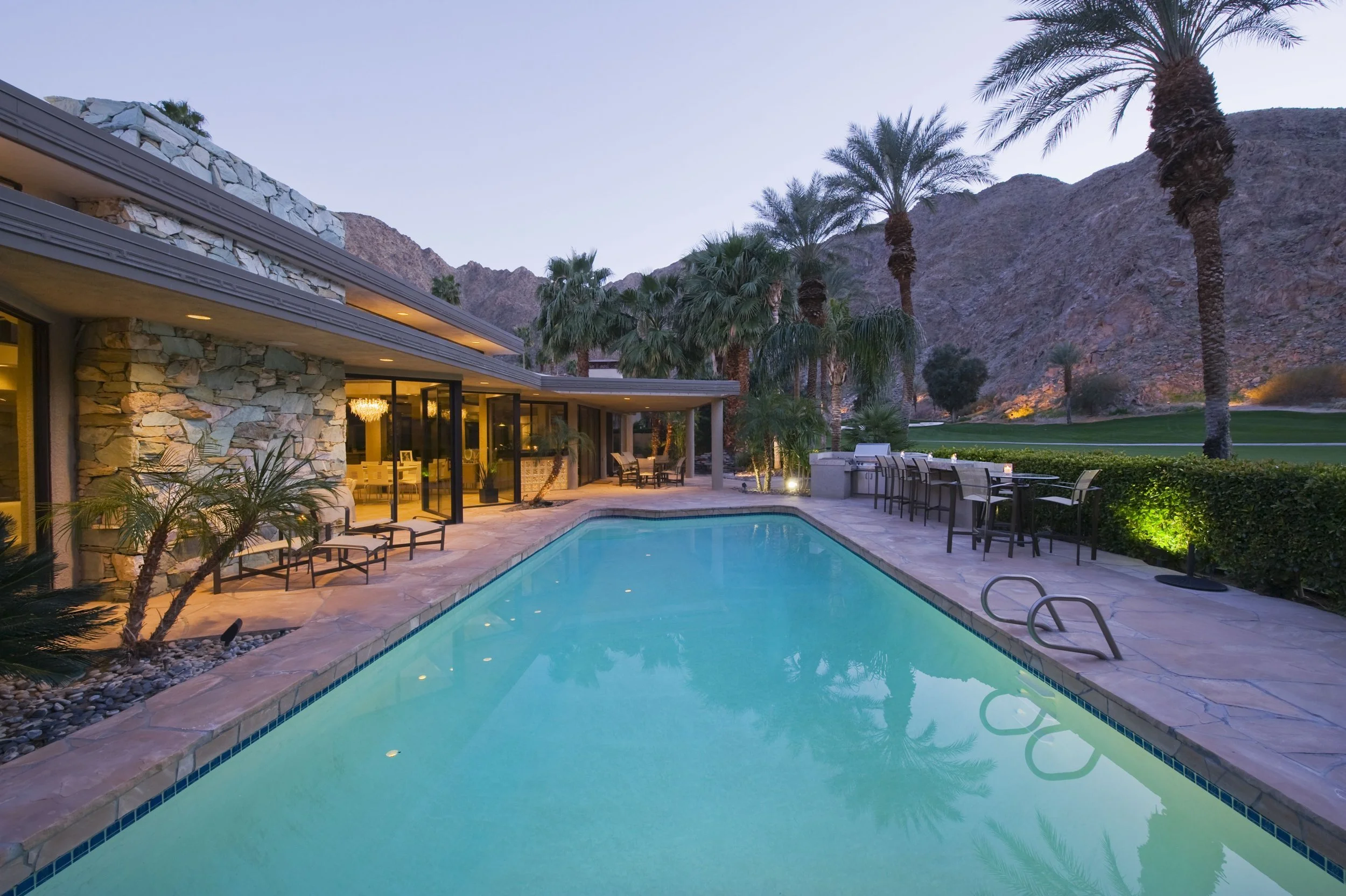 3 Tips Landscape Contractors in Reno and Sparks, NV Have for Creating a Relaxing and Rejuvenating Outdoor Space
