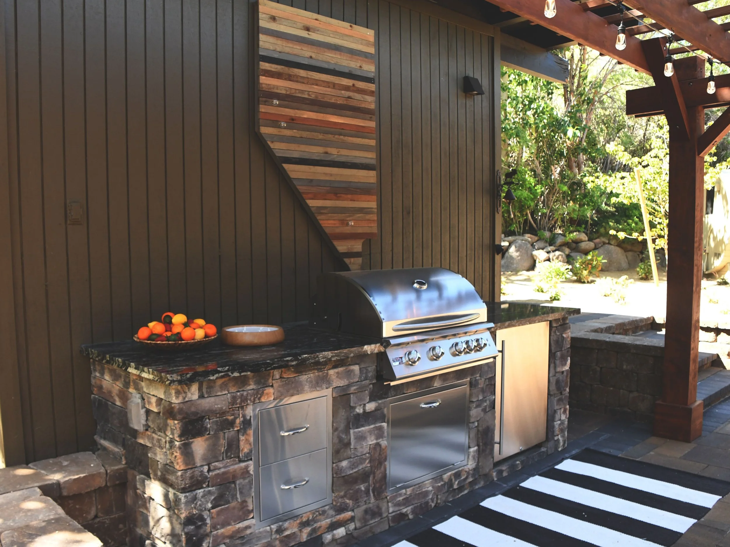 How a Landscape Architect Can Create the Outdoor Kitchen of Your Dreams in the Reno, NV Area